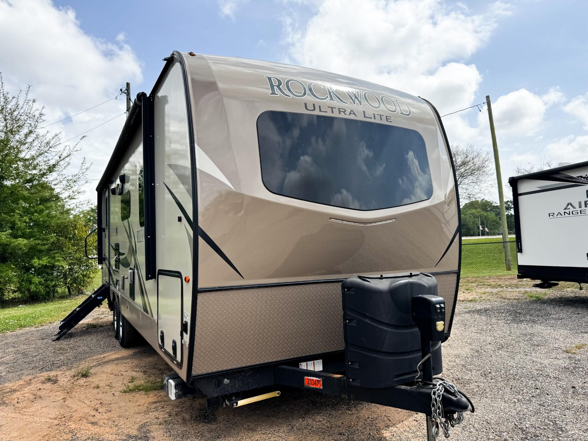 2018 Rockwood 2018 Rockwood Ultra Lite - thumbnail 33