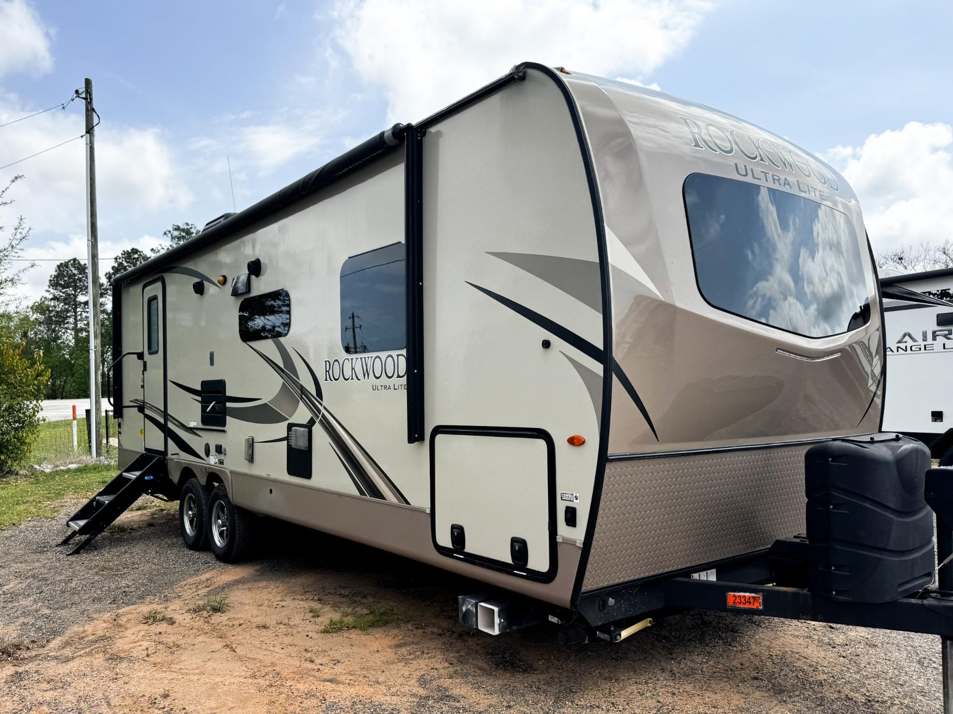 2018 Rockwood Ultra Lite 2606WS