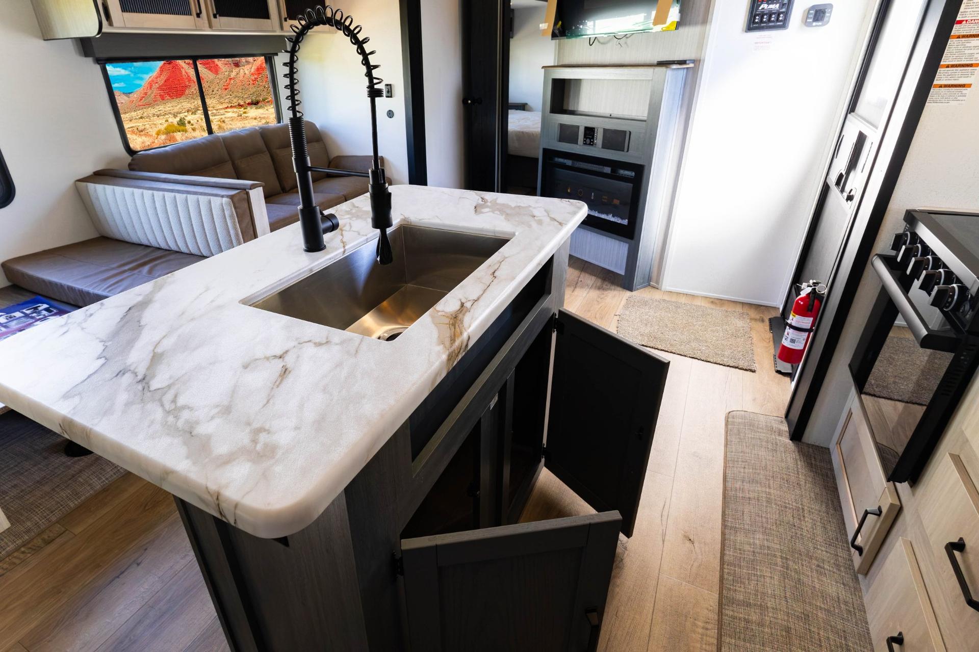 2026 Forest River 2026 Forest River Puma - thumbnail 12