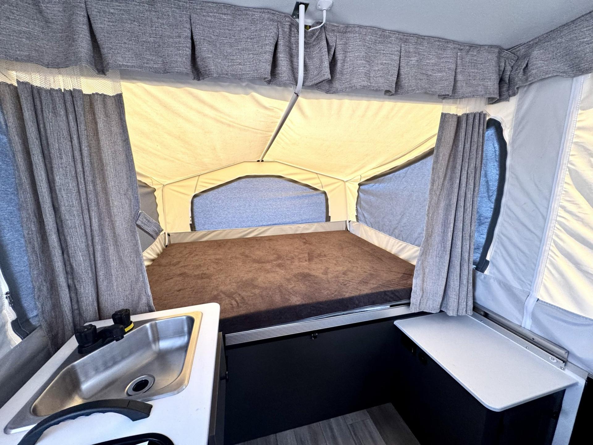 2026 Forest River 2026 Forest River Rockwood Tent Trailer - thumbnail 5