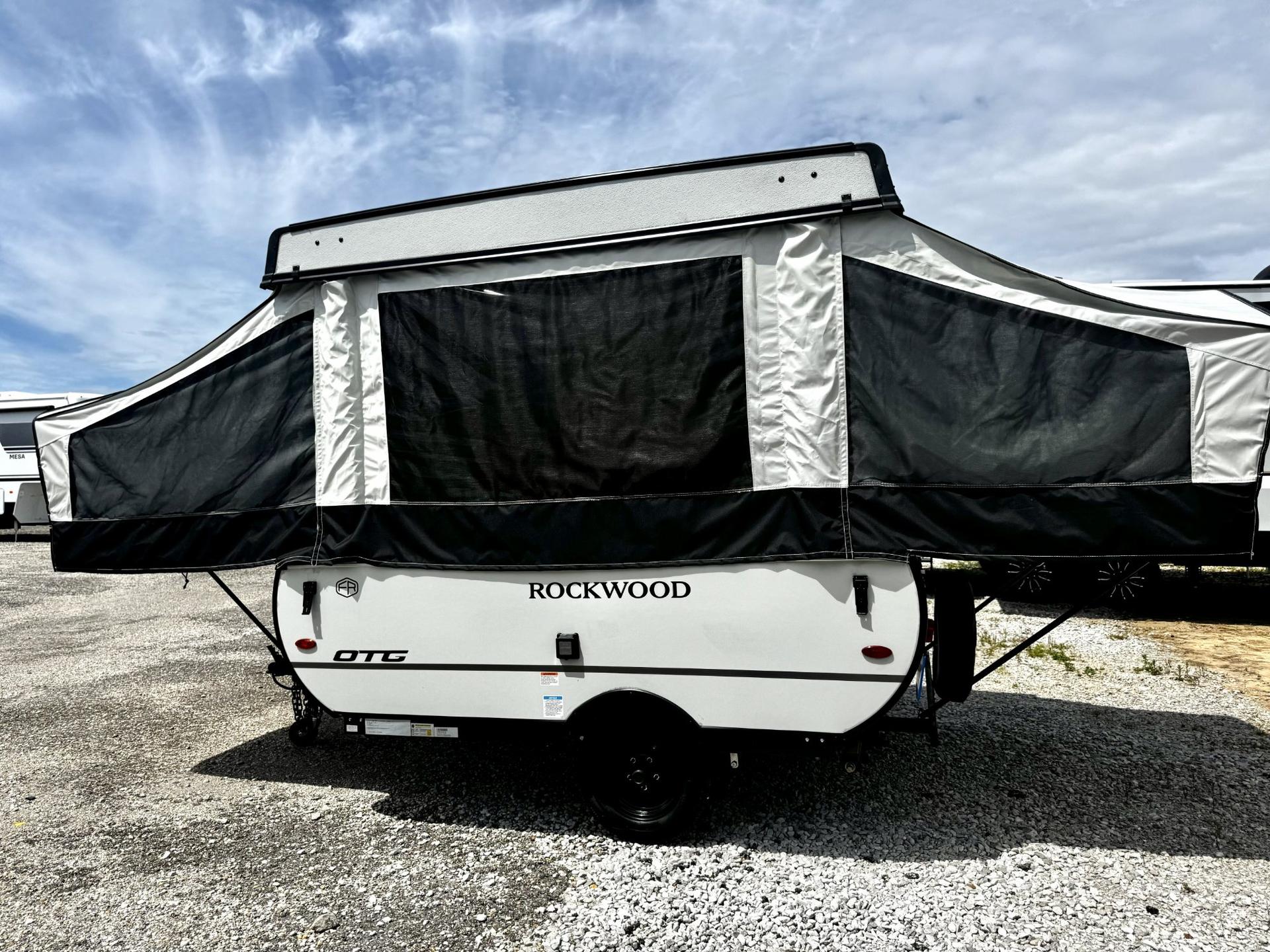 2026 Forest River 2026 Forest River Rockwood Tent Trailer - thumbnail 18