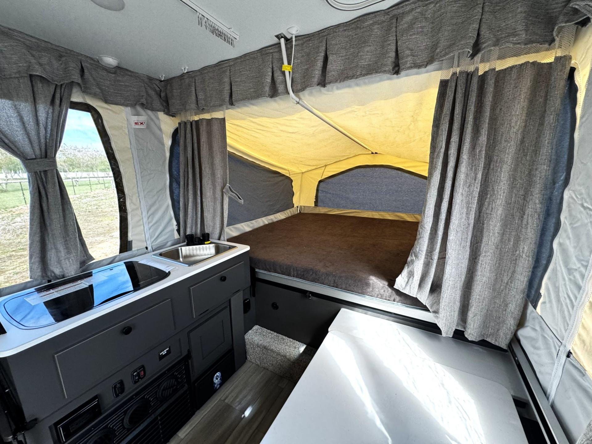 2026 Forest River 2026 Forest River Rockwood - thumbnail 4