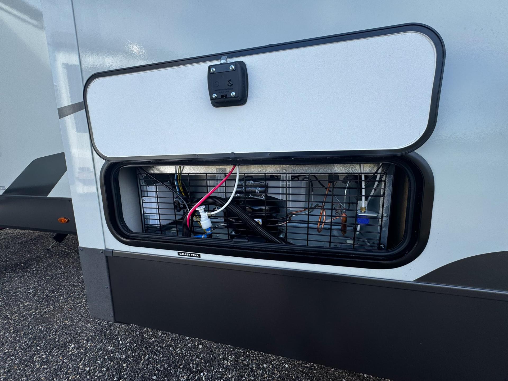 2026 Forest River 2026 Forest River Rockwood Signature - thumbnail 59