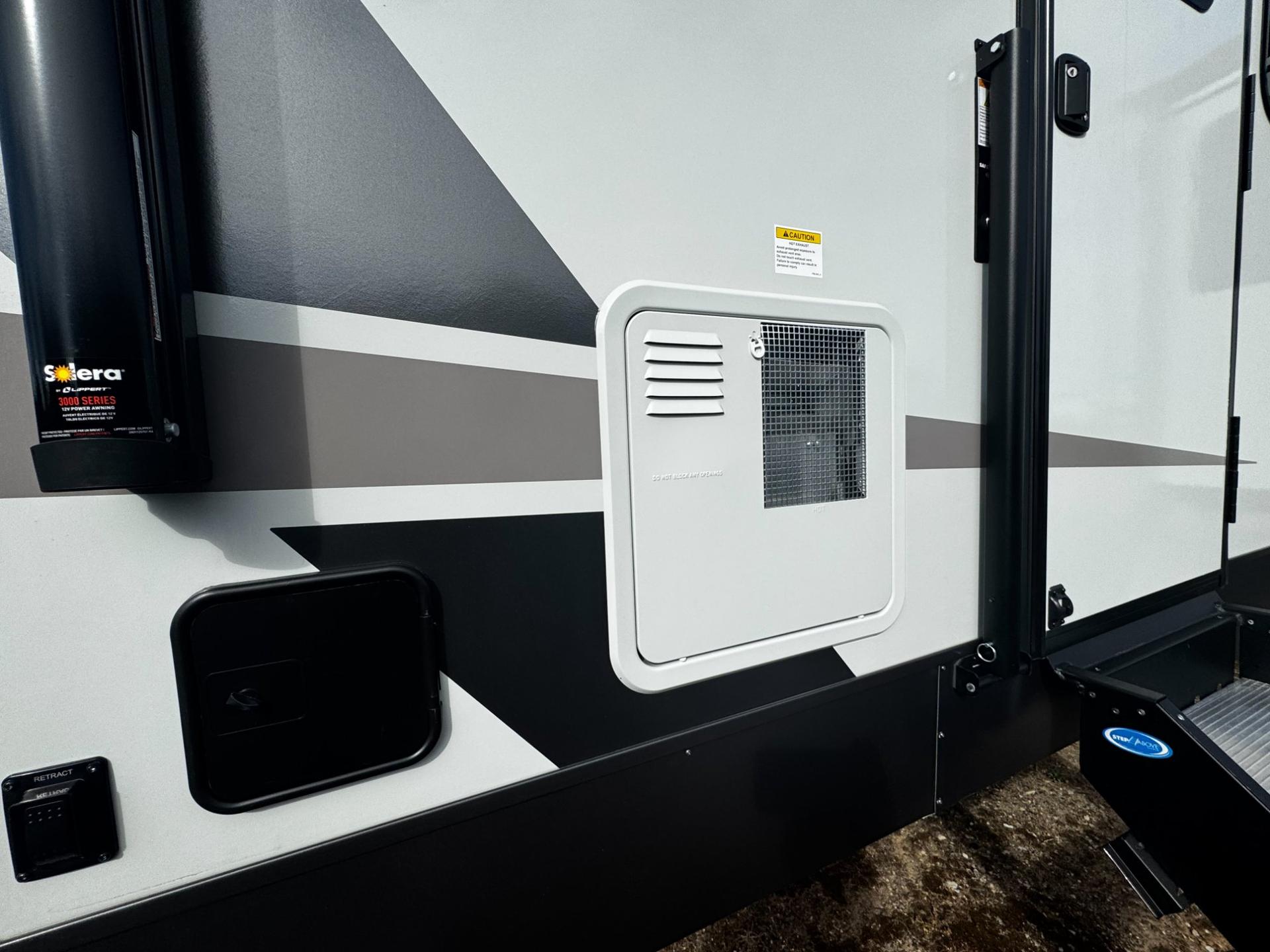 2026 Forest River 2026 Forest River Rockwood Signature - thumbnail 62