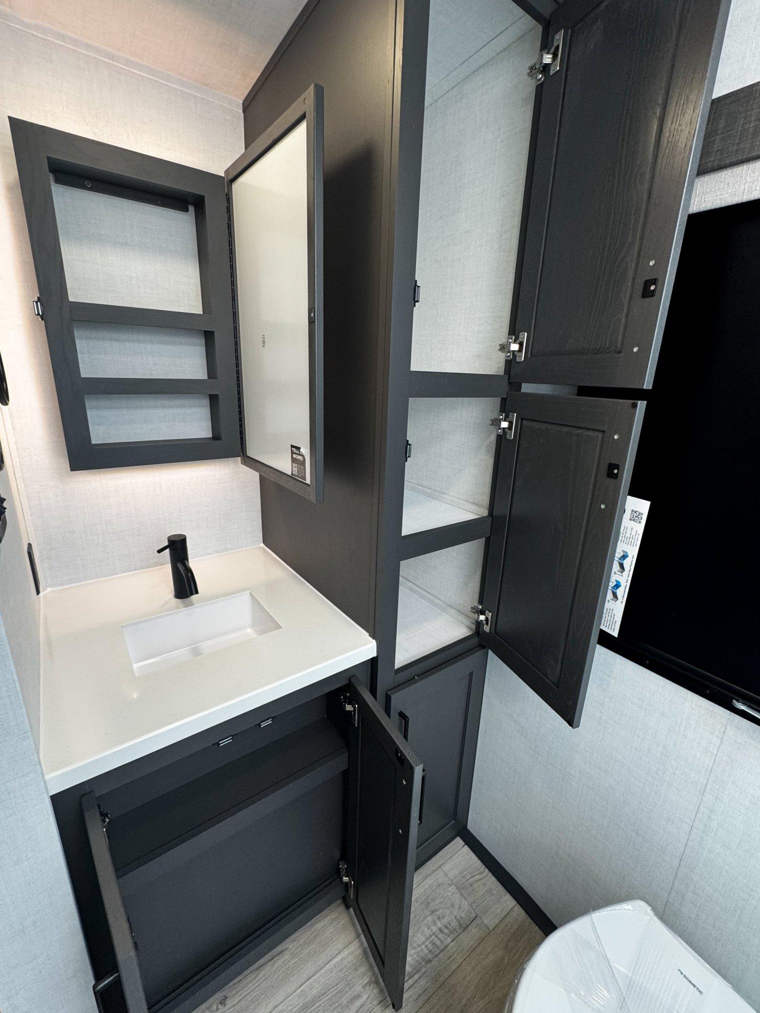 2026 Forest River 2026 Forest River Rockwood Signature - thumbnail 35