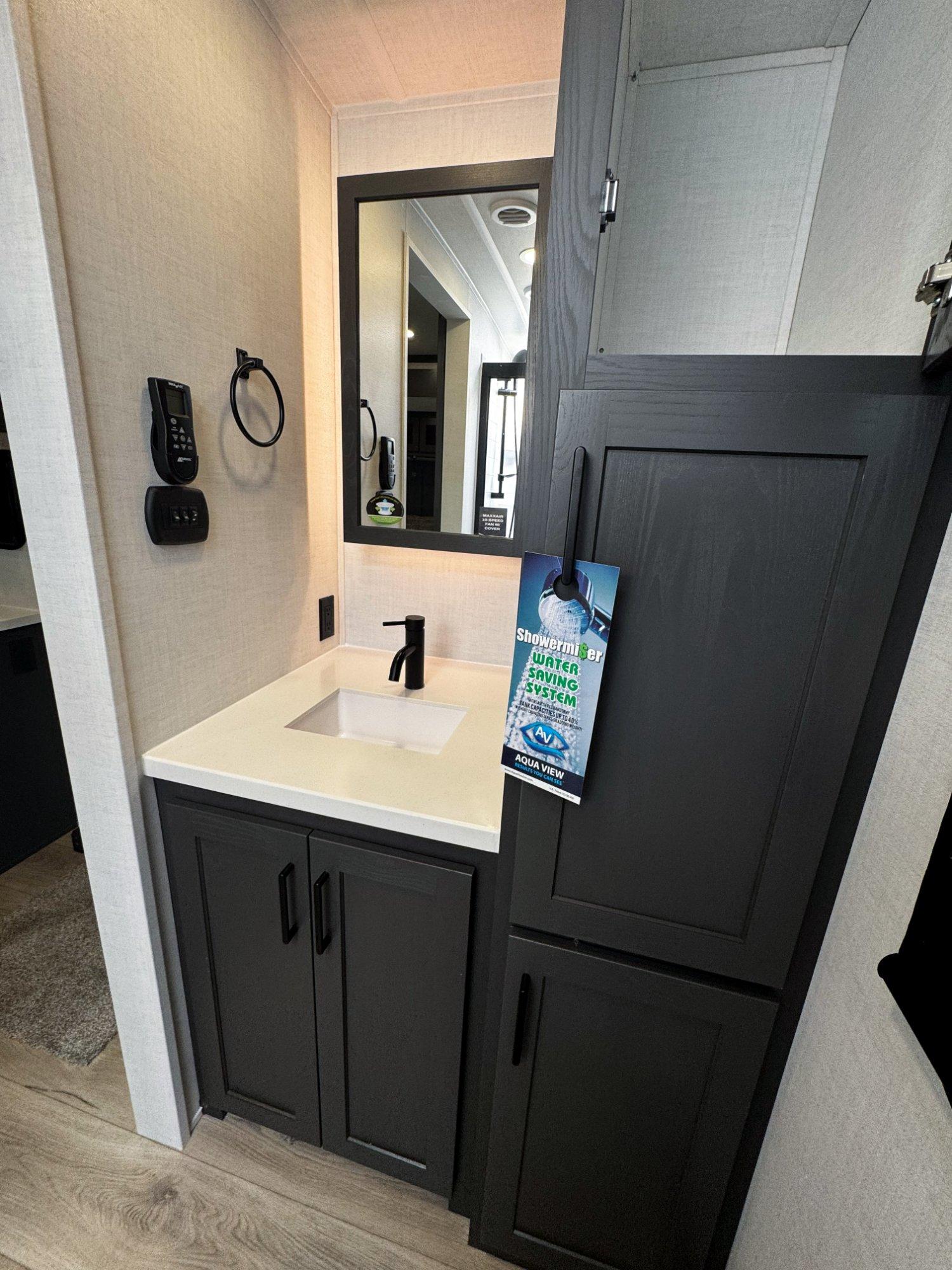 2026 Forest River 2026 Forest River Rockwood Signature - thumbnail 36