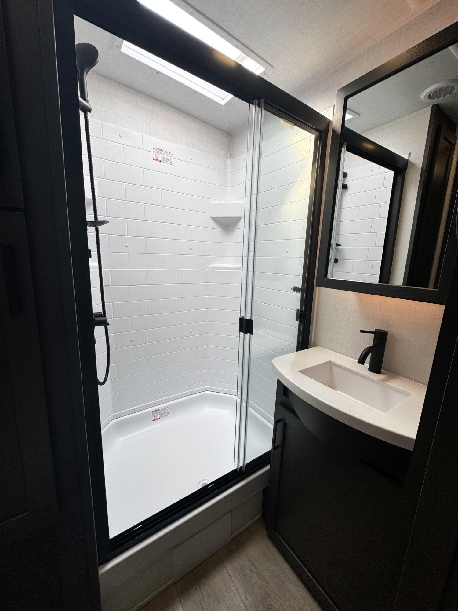 2026 Forest River 2026 Forest River Rockwood Signature - thumbnail 37