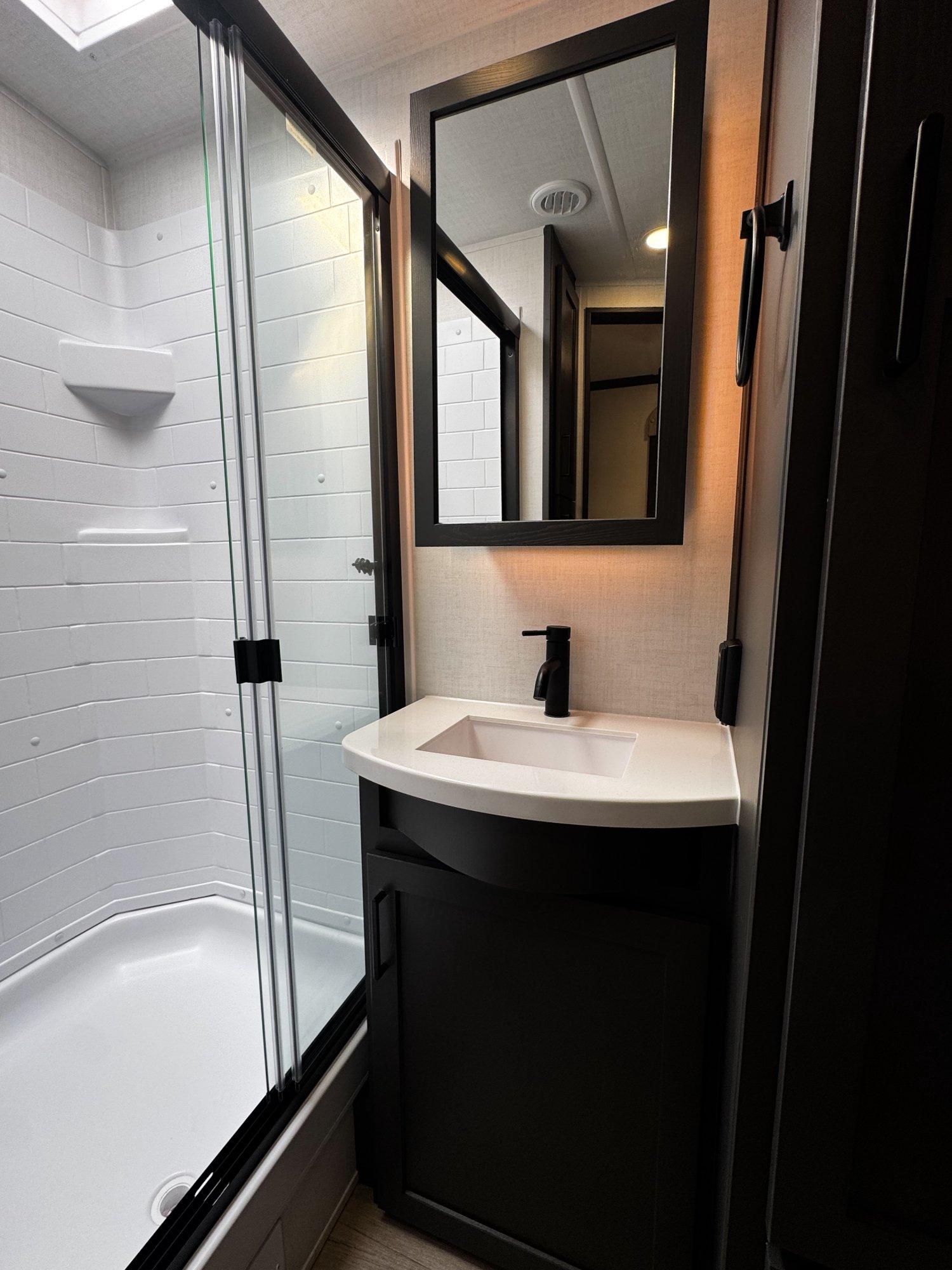 2026 Forest River 2026 Forest River Rockwood Signature - thumbnail 39