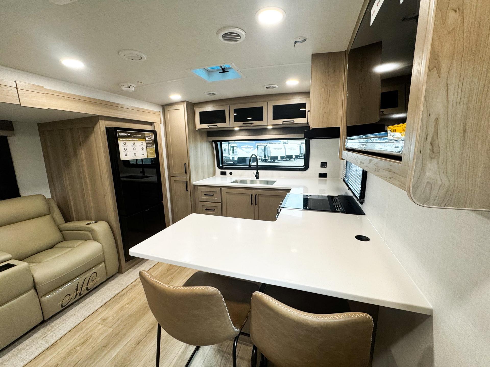 2026 Forest River RV 2026 Forest River RV Rockwood Mini Lite - thumbnail 3