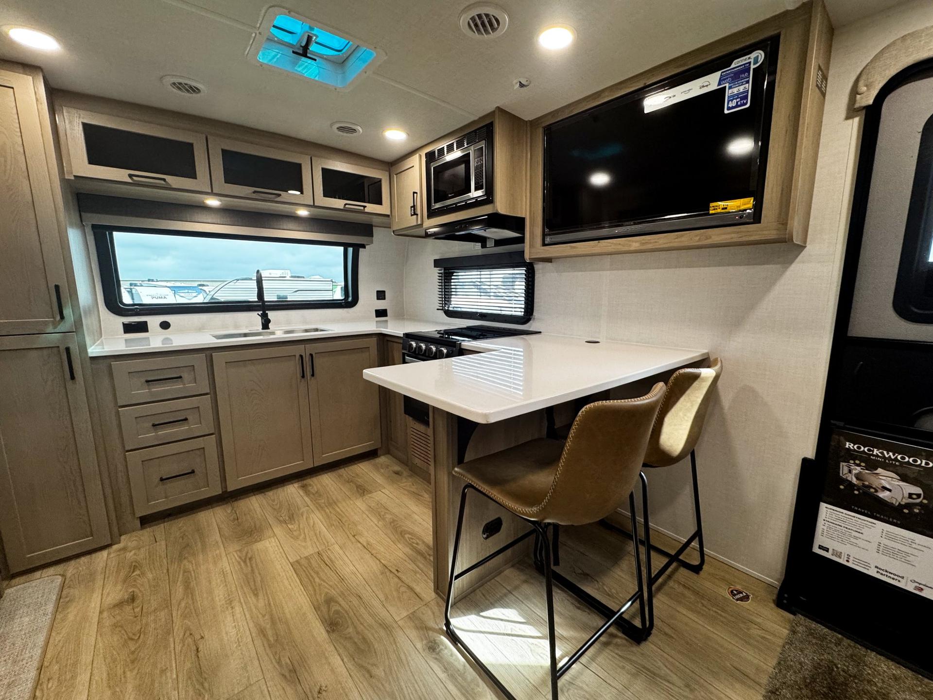 2026 Forest River RV 2026 Forest River RV Rockwood Mini Lite - thumbnail 9