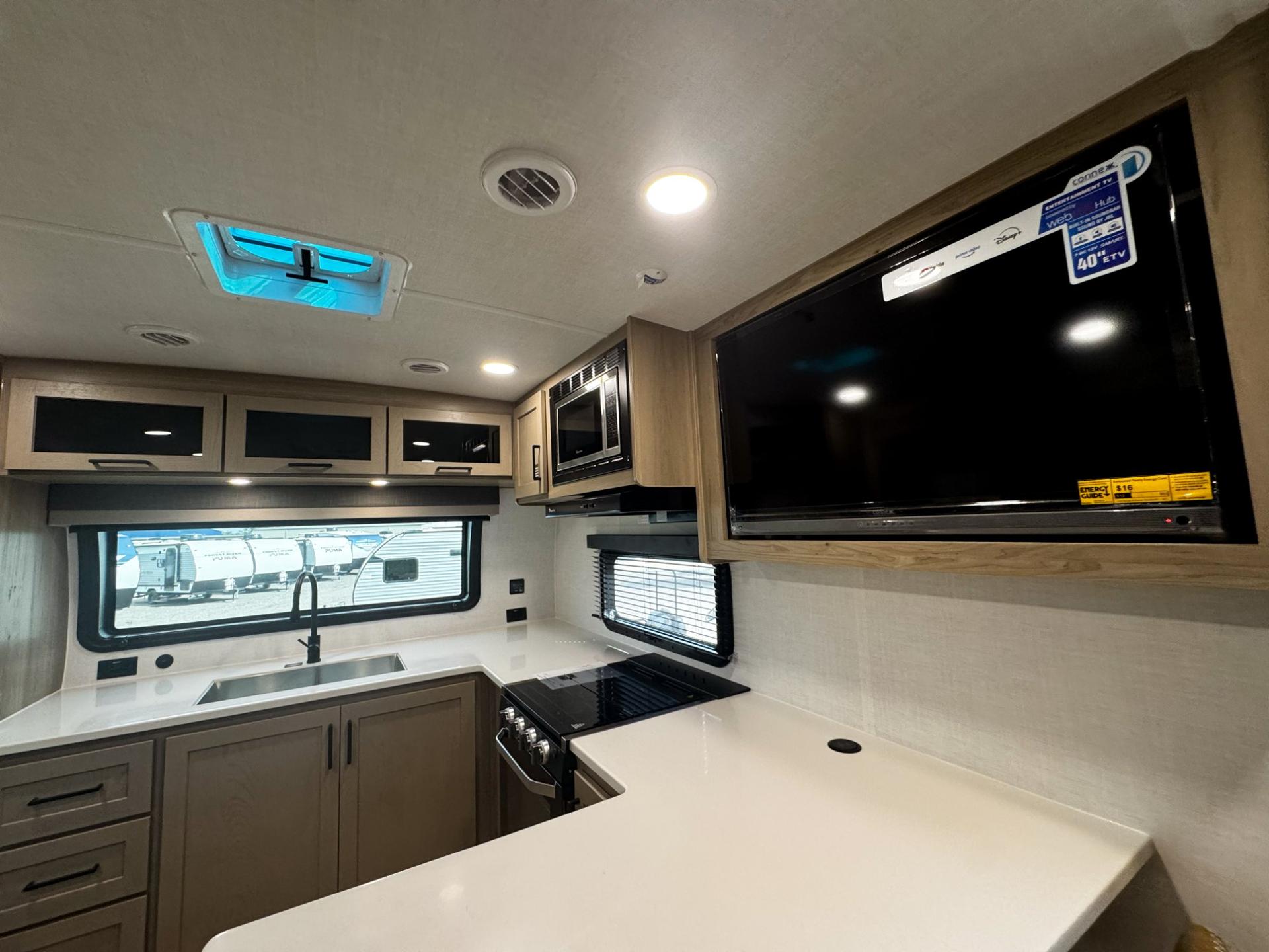 2026 Forest River RV 2026 Forest River RV Rockwood Mini Lite - thumbnail 10