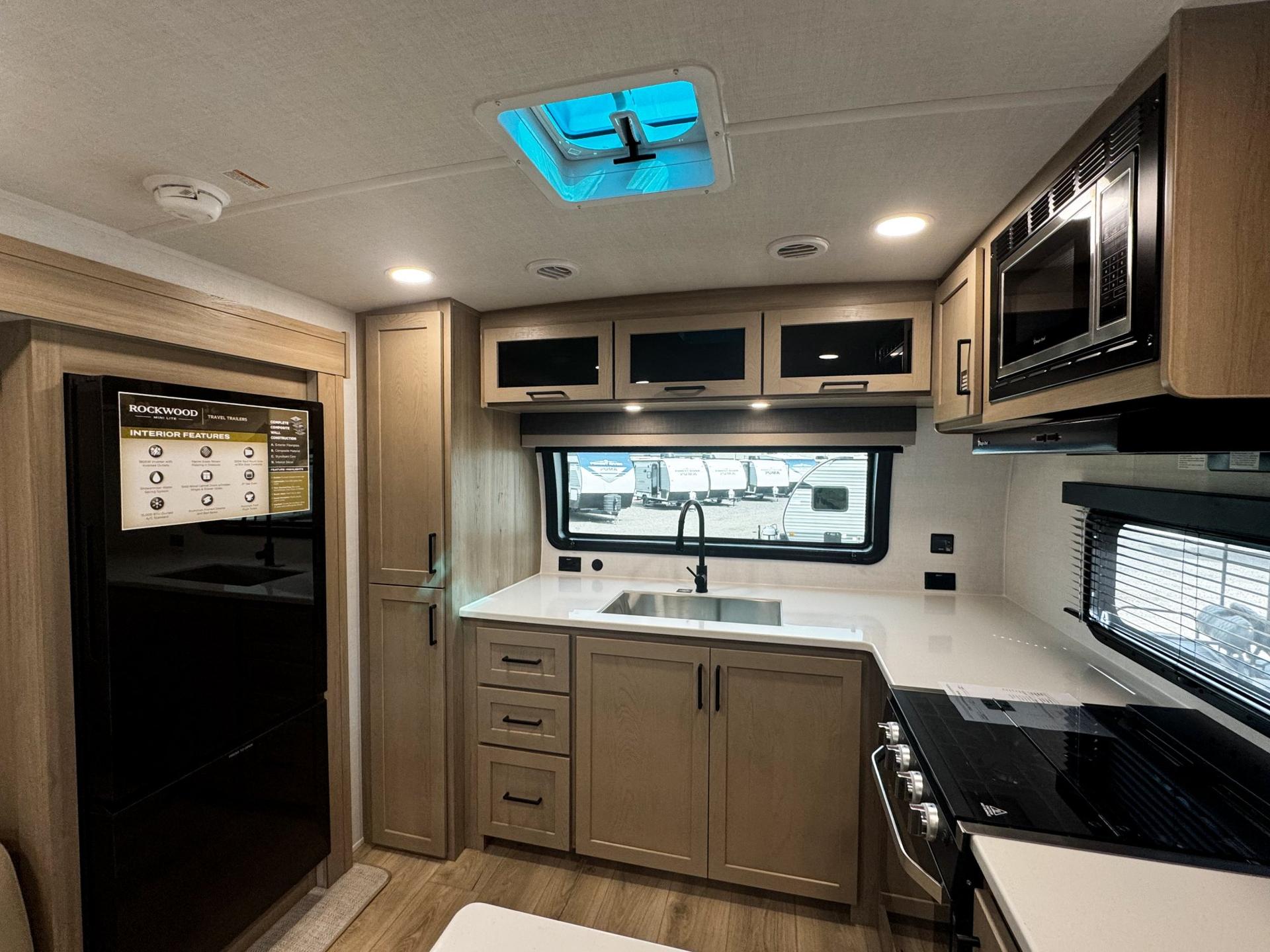 2026 Forest River RV 2026 Forest River RV Rockwood Mini Lite - thumbnail 11