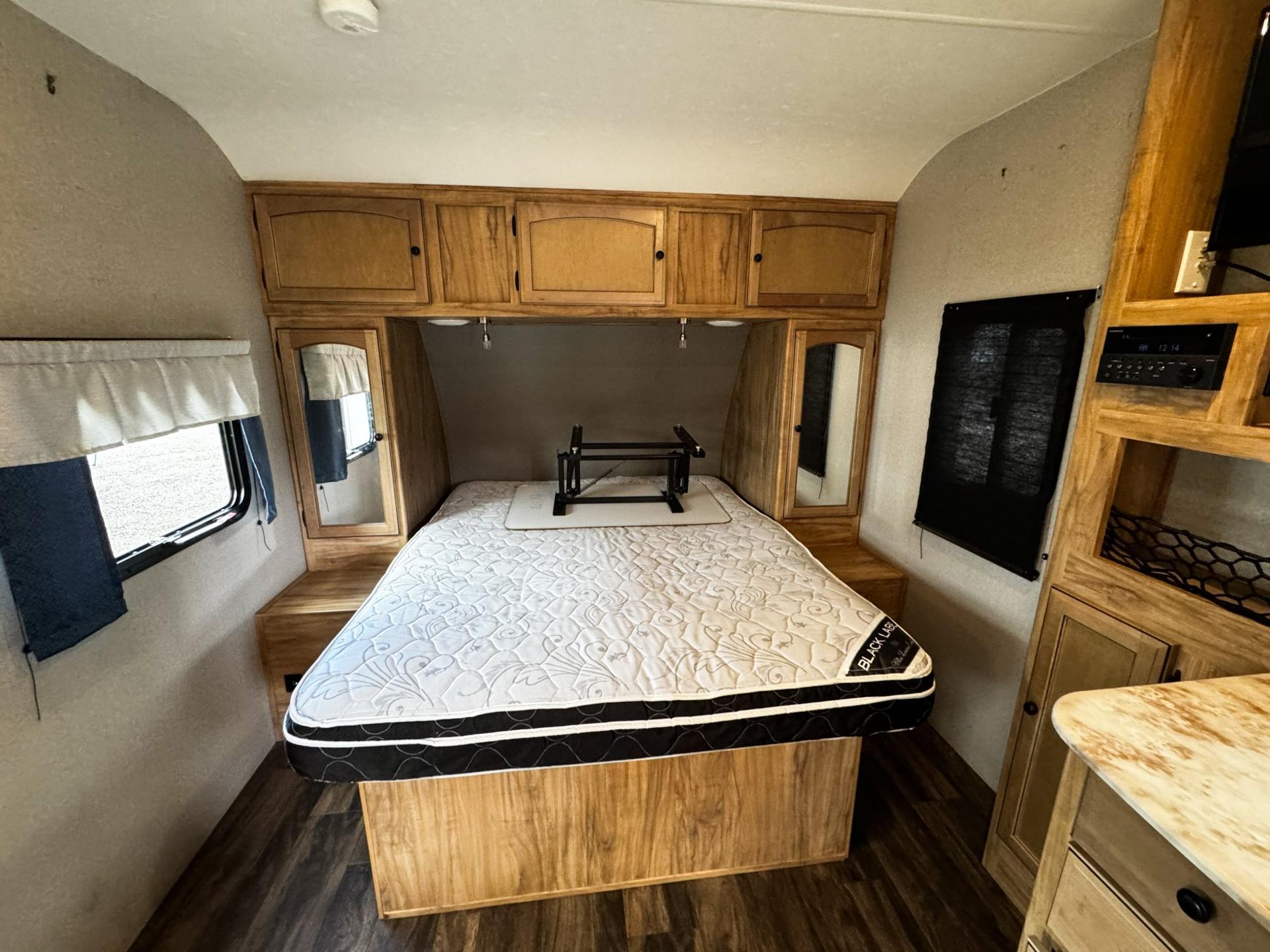 2018 Coachmen 2018 Coachmen Freedom Express - thumbnail 12