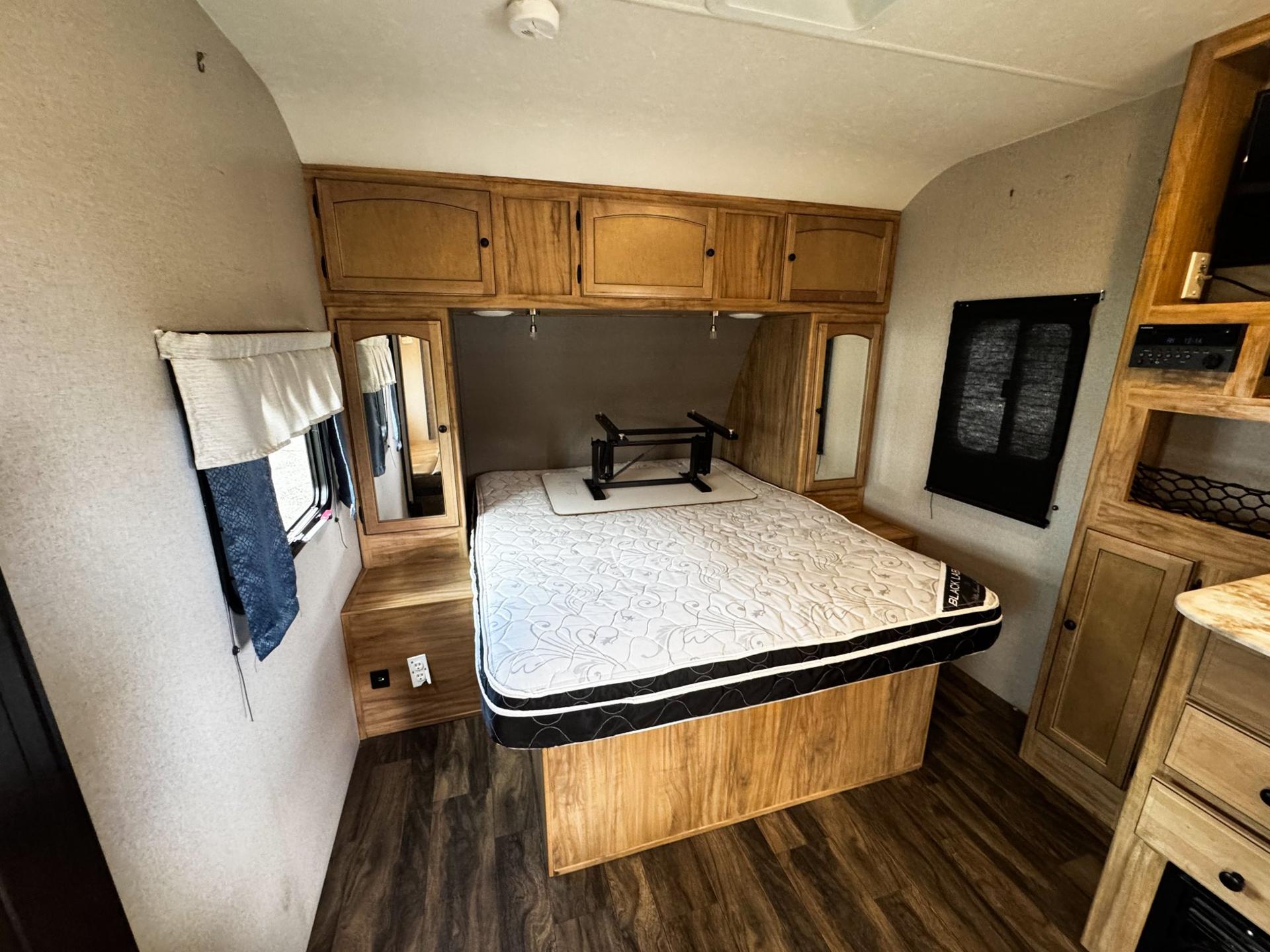 2018 Coachmen 2018 Coachmen Freedom Express - thumbnail 13