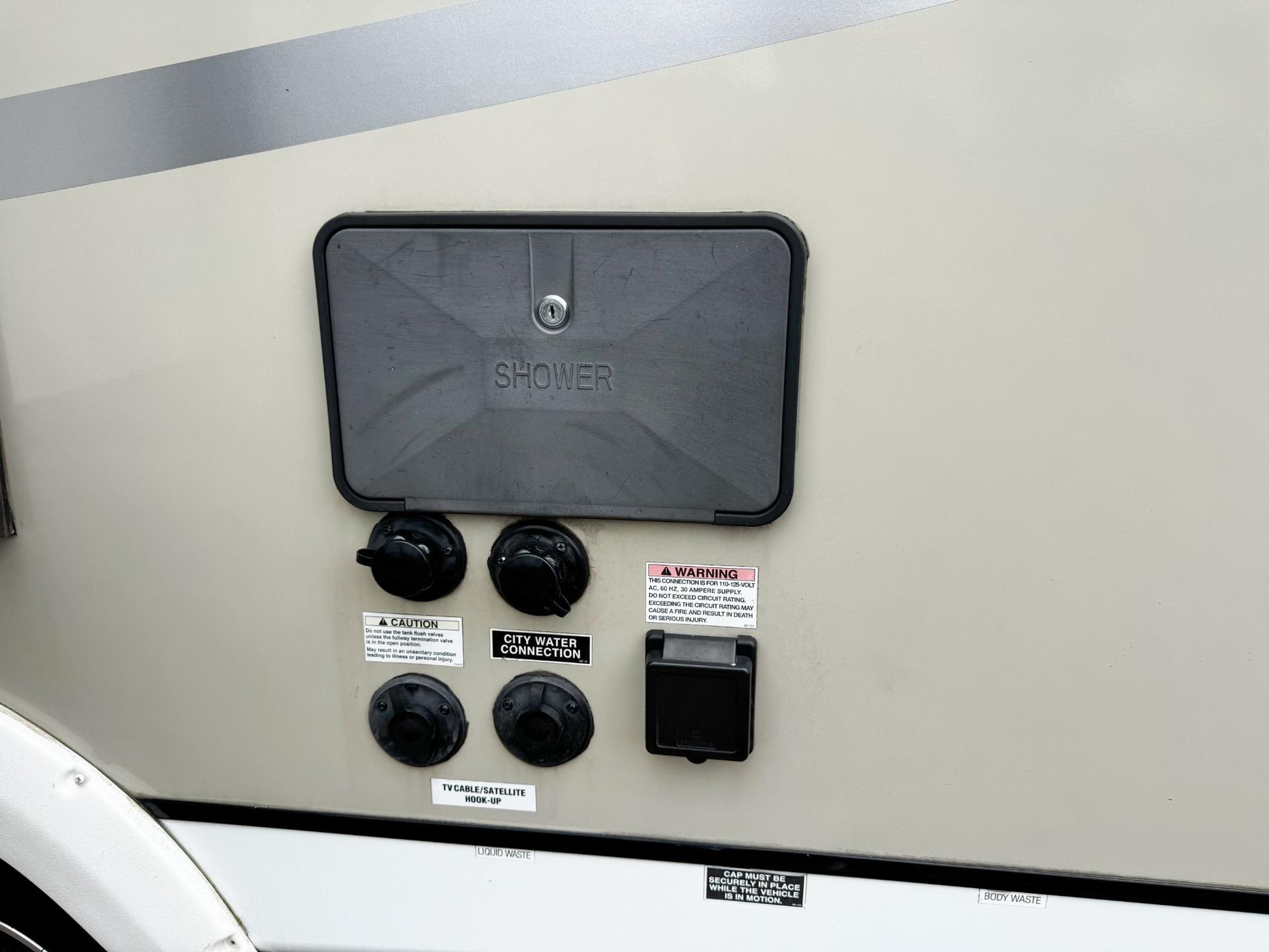 2018 Coachmen 2018 Coachmen Freedom Express - thumbnail 31