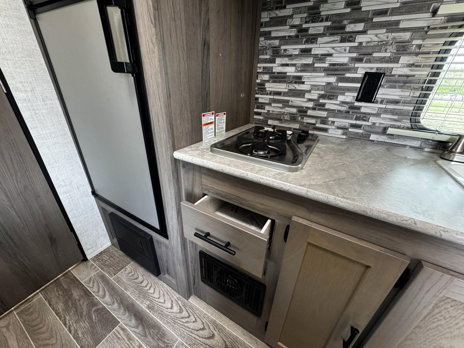 2022 Gulf Stream 2022 Gulf Stream Ameri-Lite - thumbnail 13