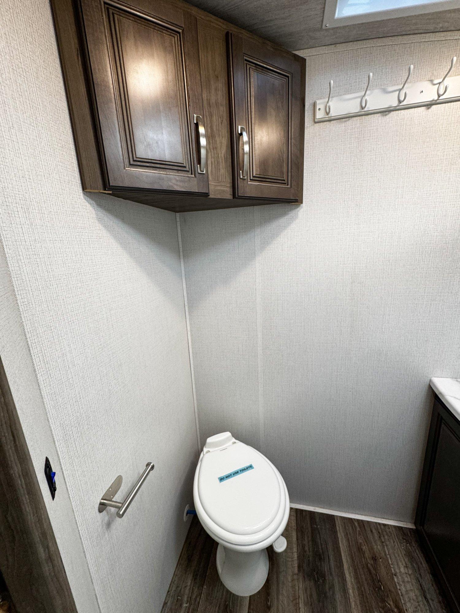 2021 Keystone 2021 Keystone Cougar - thumbnail 17