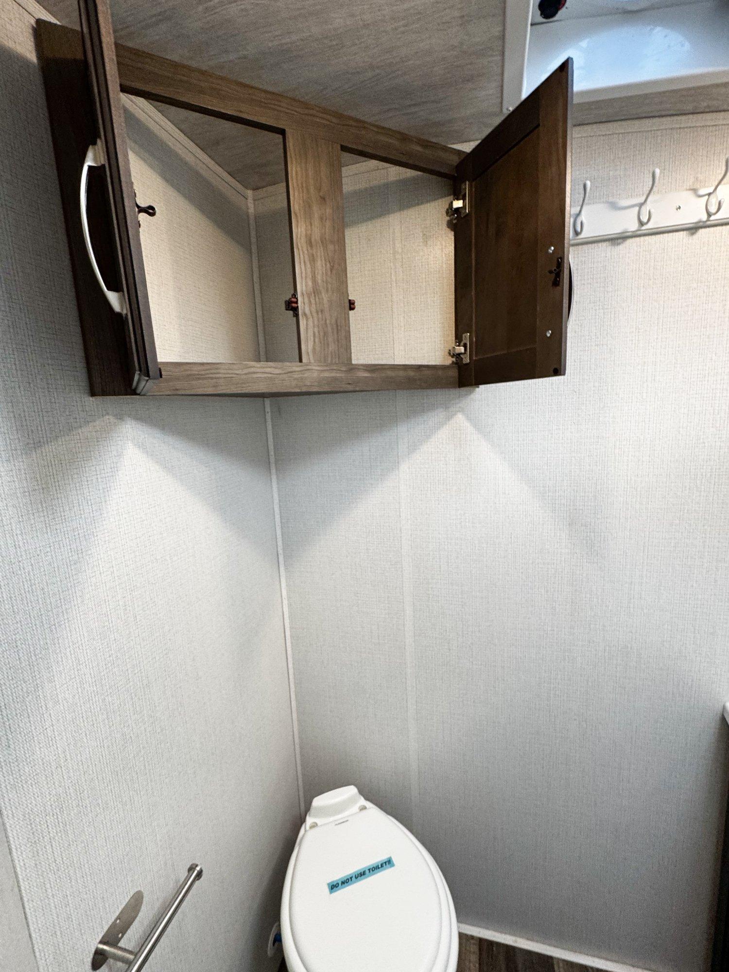 2021 Keystone 2021 Keystone Cougar - thumbnail 18