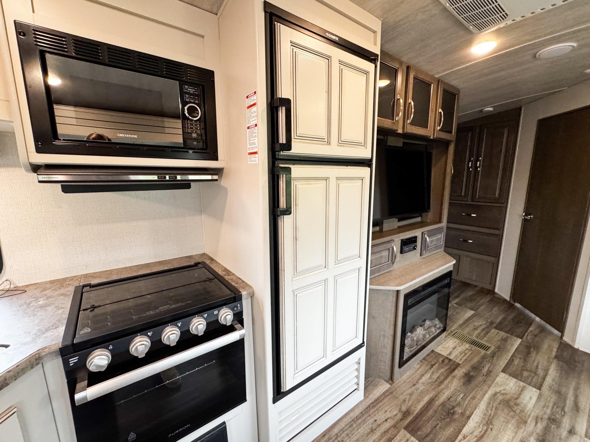 2021 Keystone 2021 Keystone Cougar - thumbnail 26