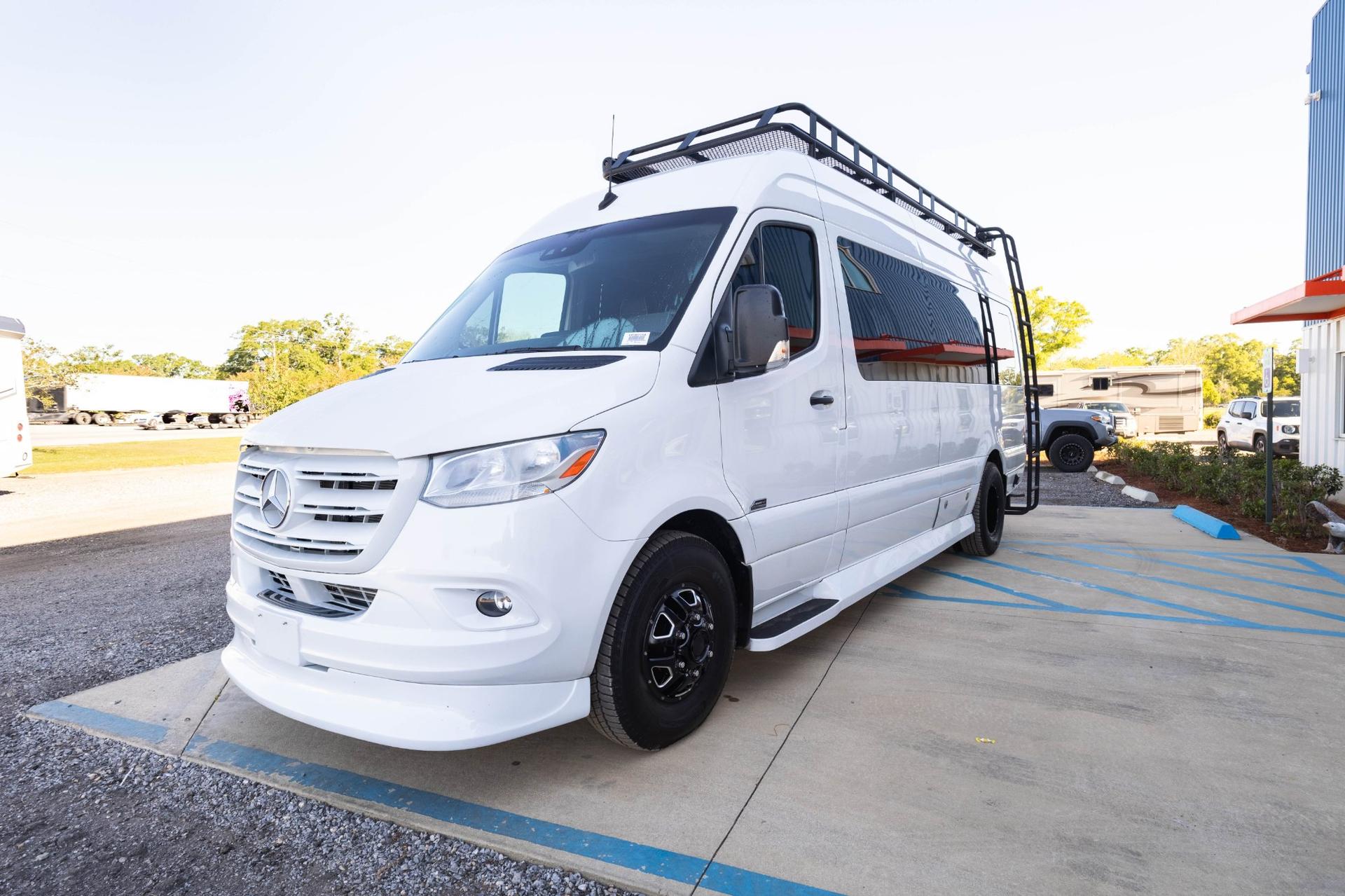 2023 Midwest Automotive Designs 2023 Midwest Automotive Designs Patriot - thumbnail 21