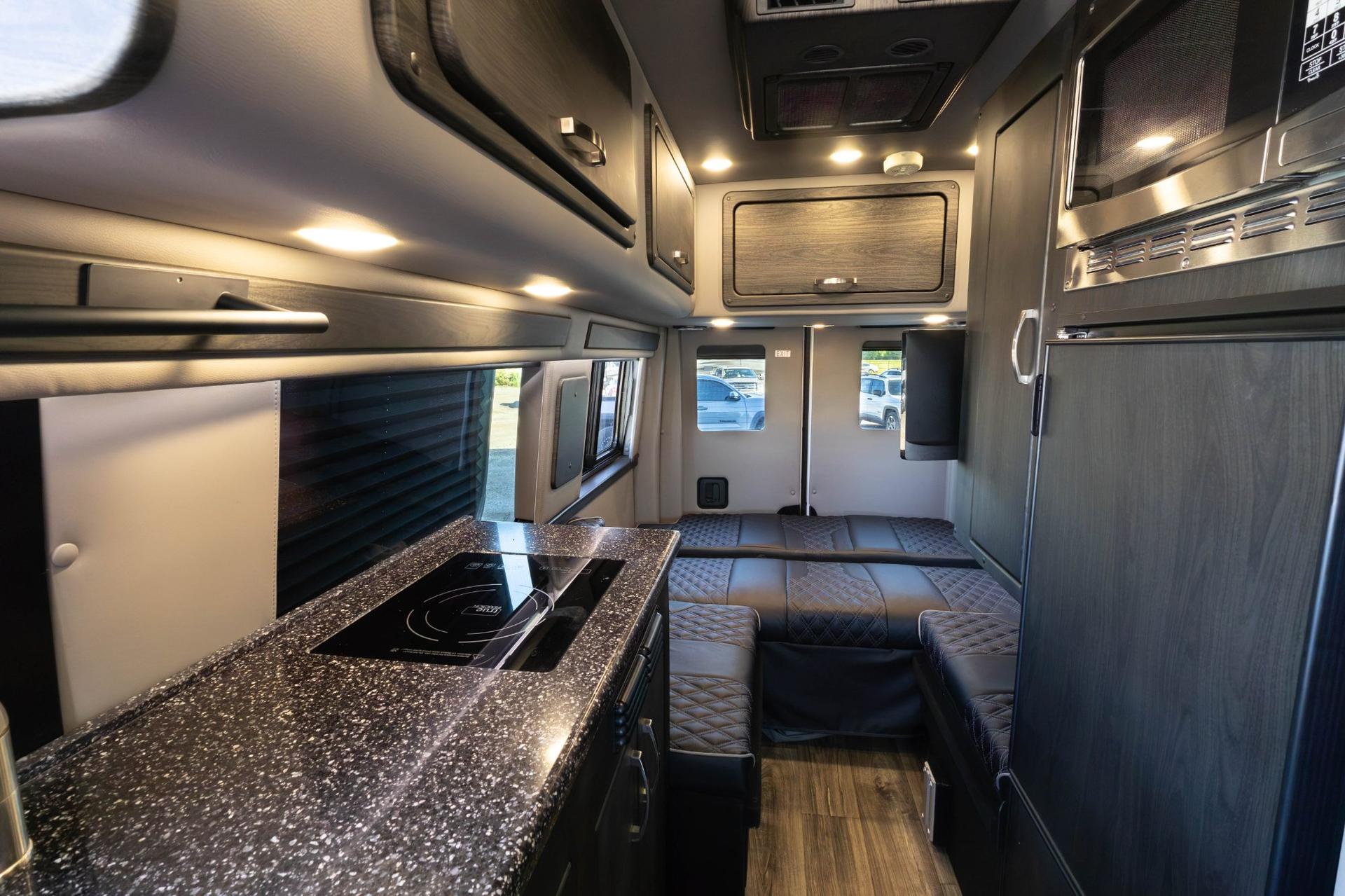 2023 Midwest Automotive Designs 2023 Midwest Automotive Designs Patriot - thumbnail 7