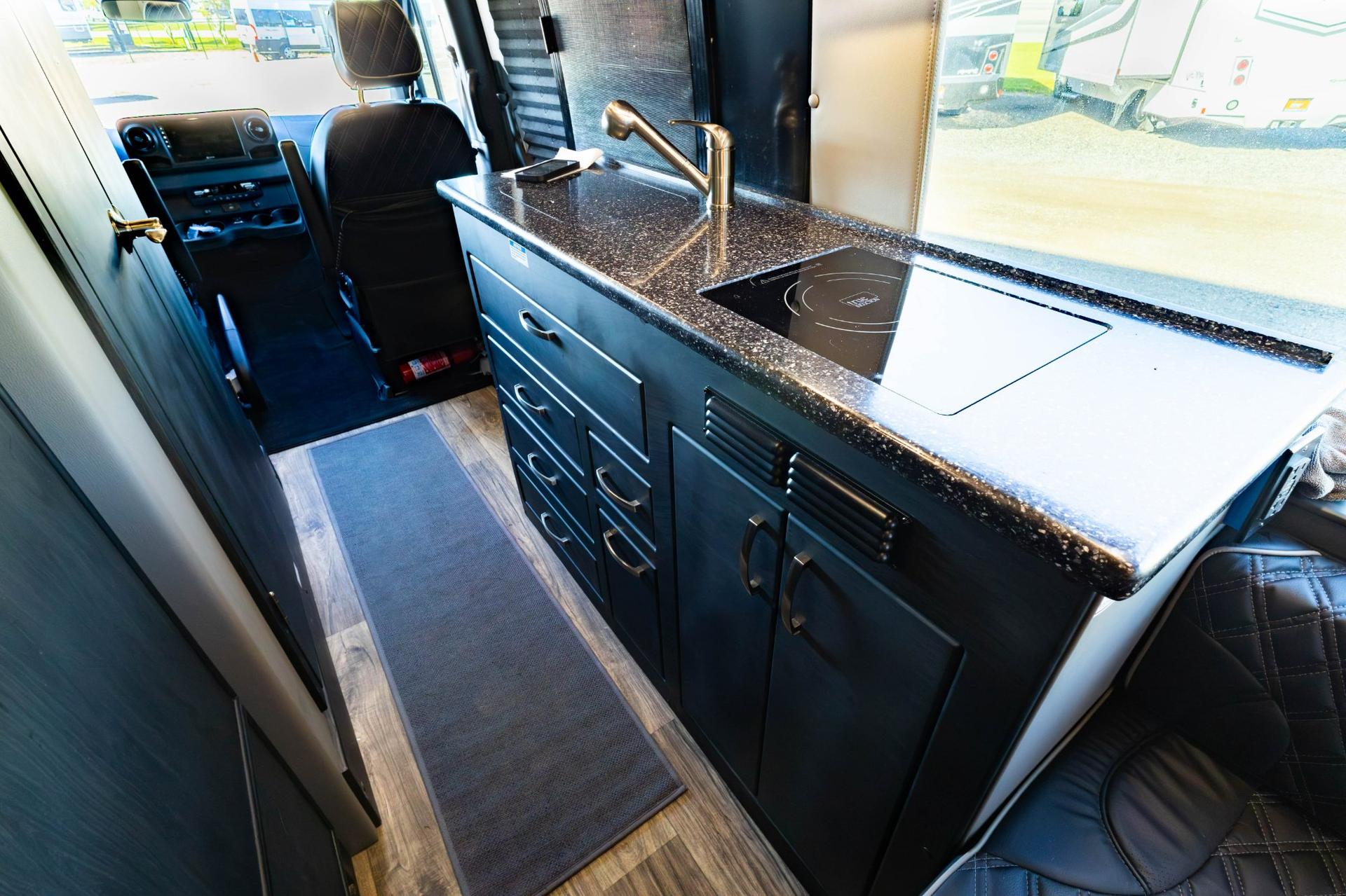 2023 Midwest Automotive Designs 2023 Midwest Automotive Designs Patriot - thumbnail 14