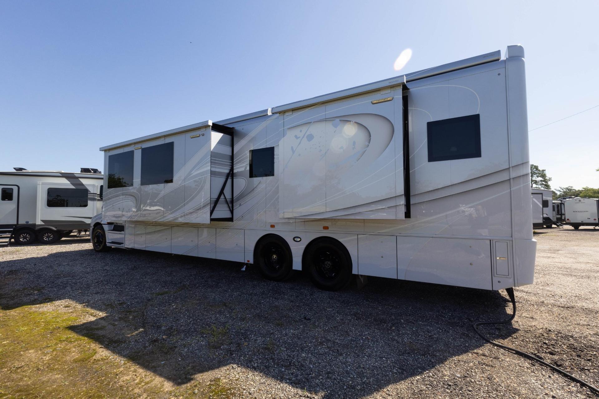 2026 Showhauler 2026 Showhauler Adventure - thumbnail 67