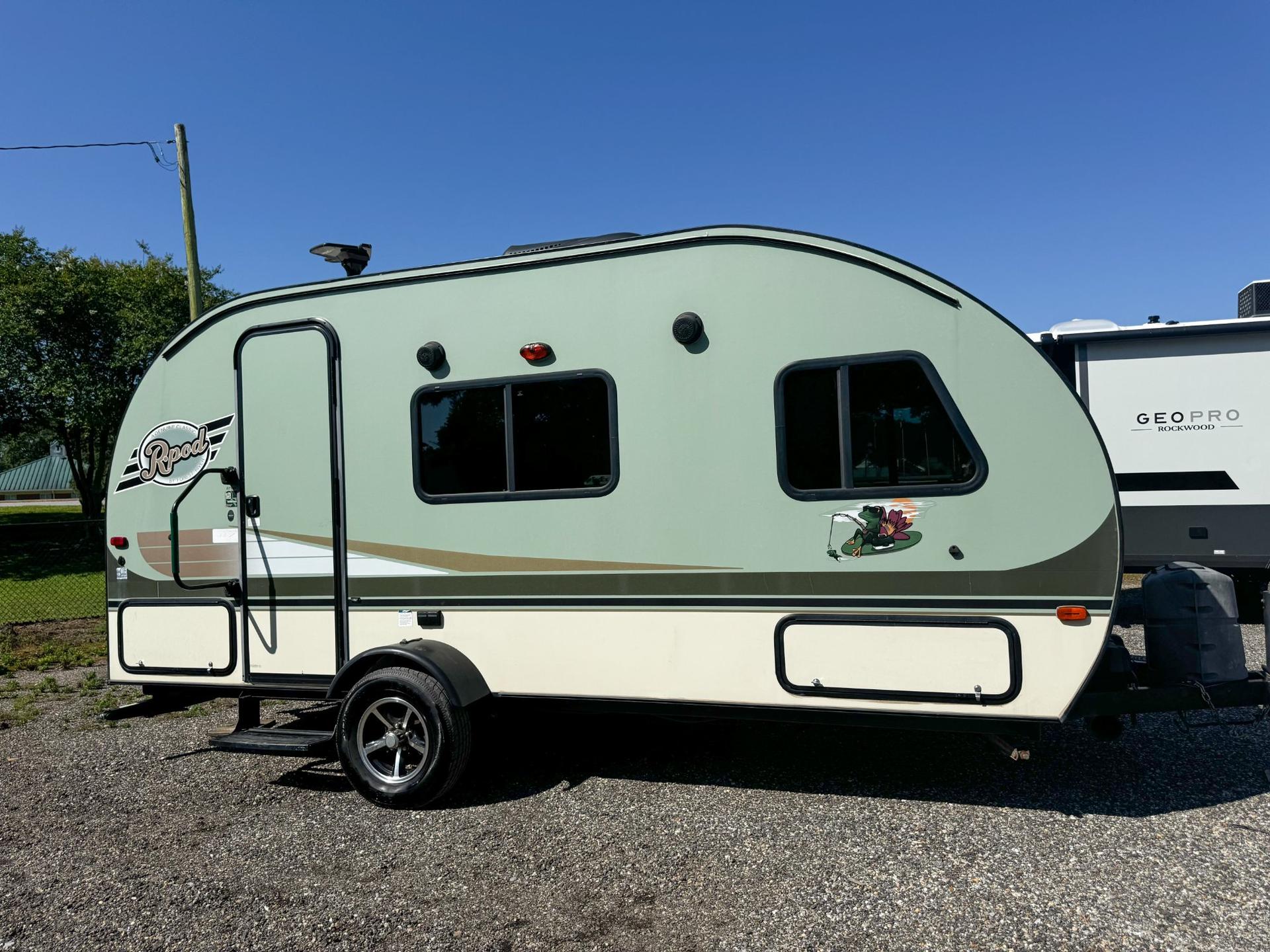 2017 Forest River R-Pod 180