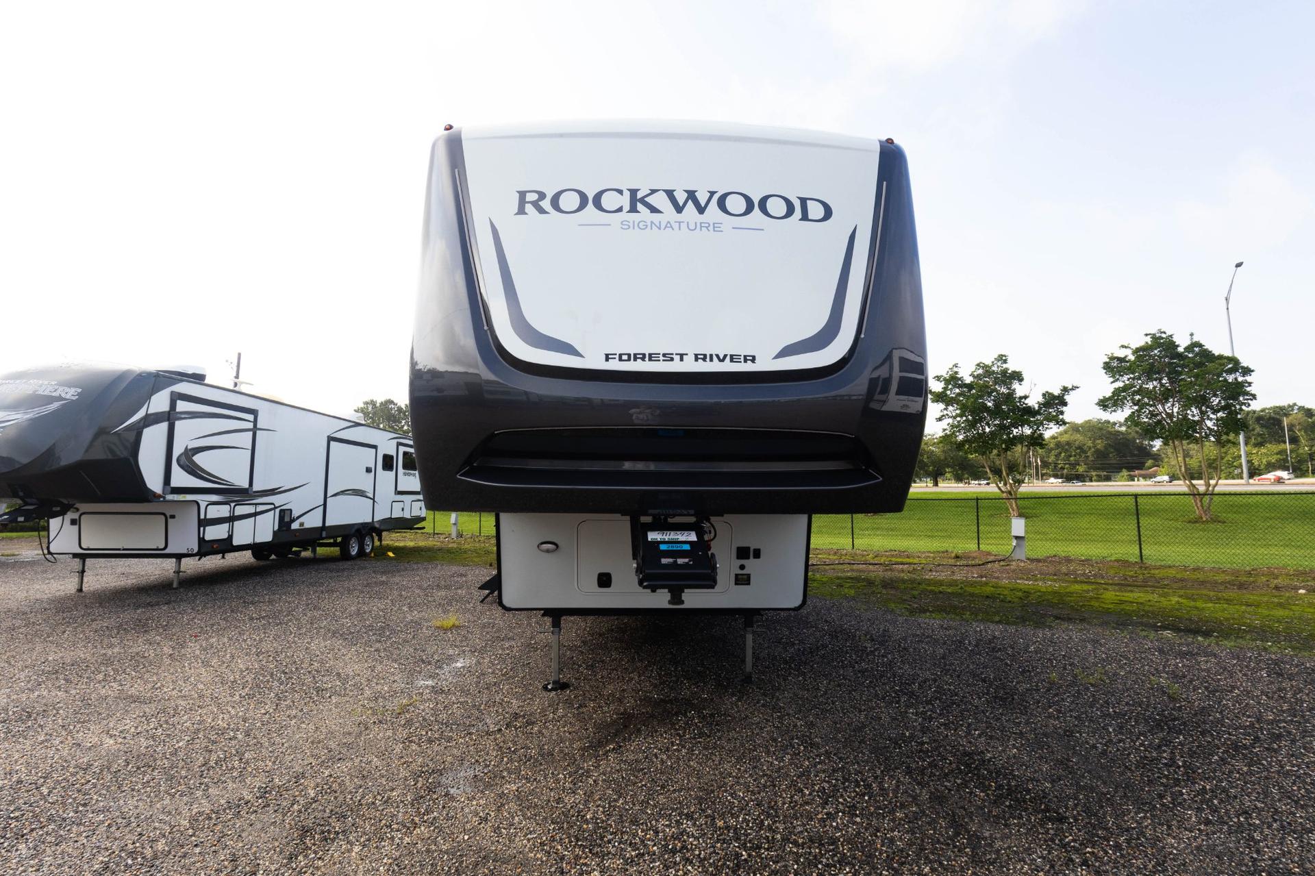 2026 Forest River 2026 Forest River Rockwood Signature - thumbnail 24