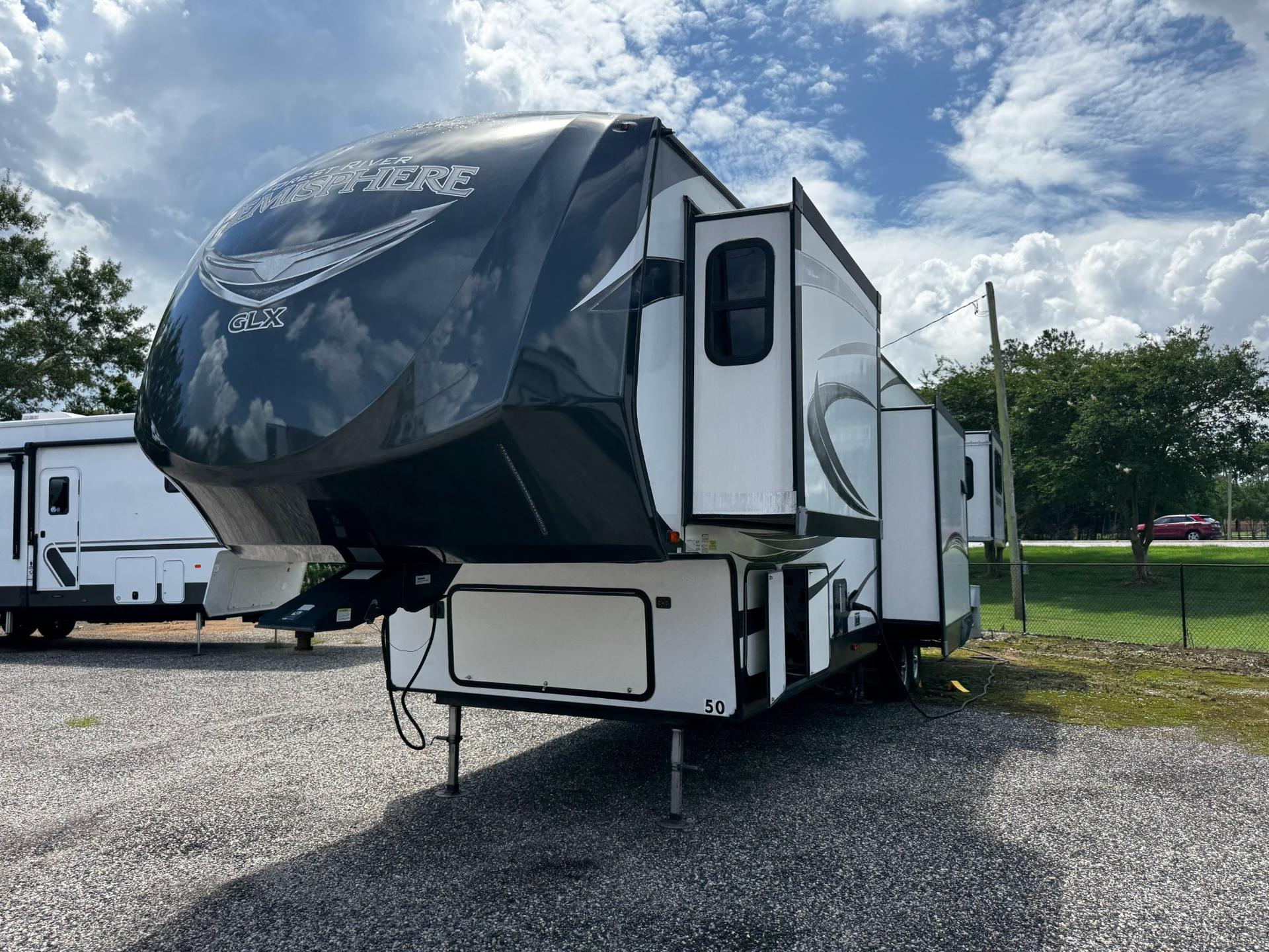 2019 Forest River 2019 Forest River Salem Hemisphere - thumbnail 24