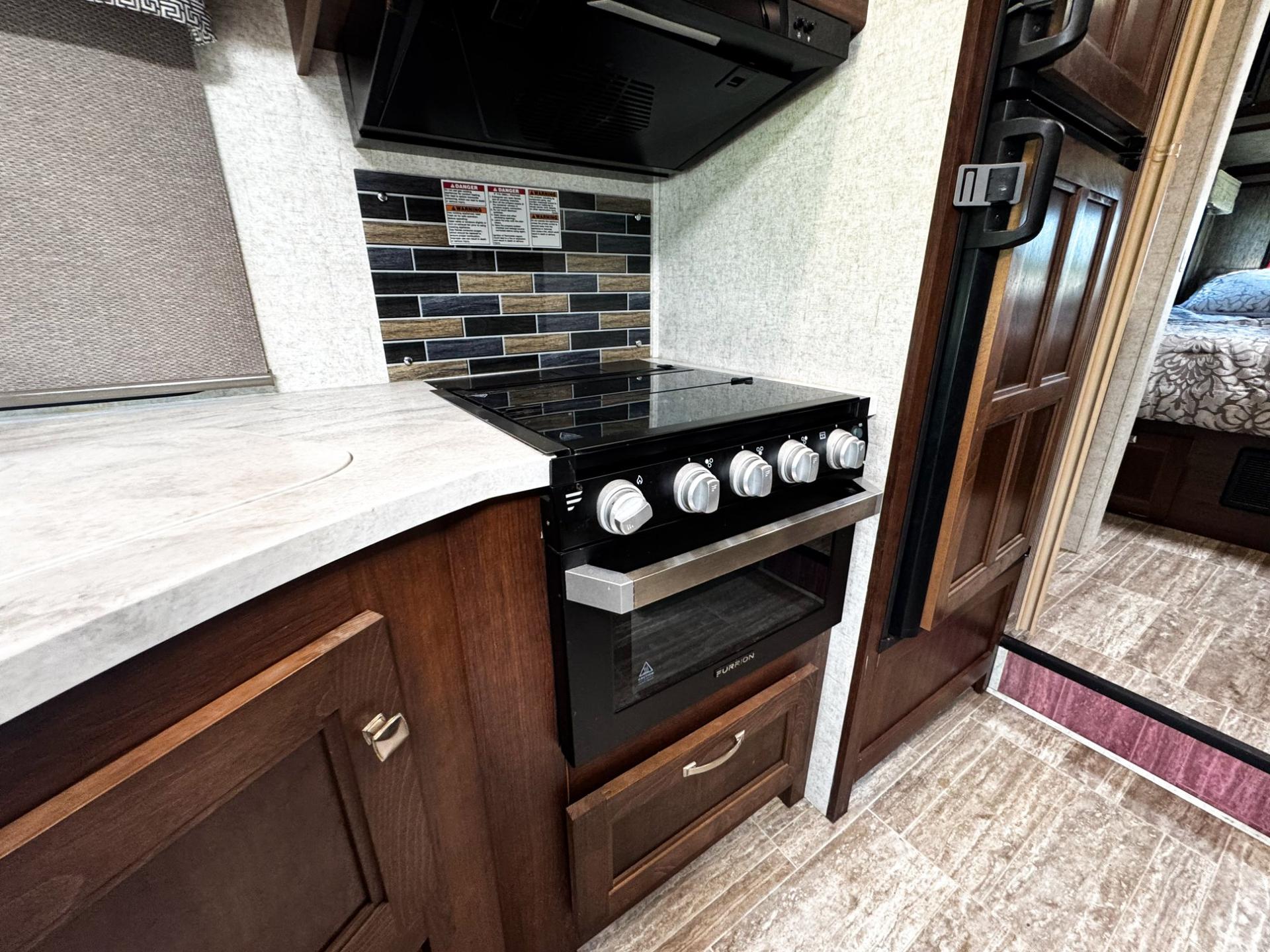 2019 Forest River 2019 Forest River Sunseeker - thumbnail 19