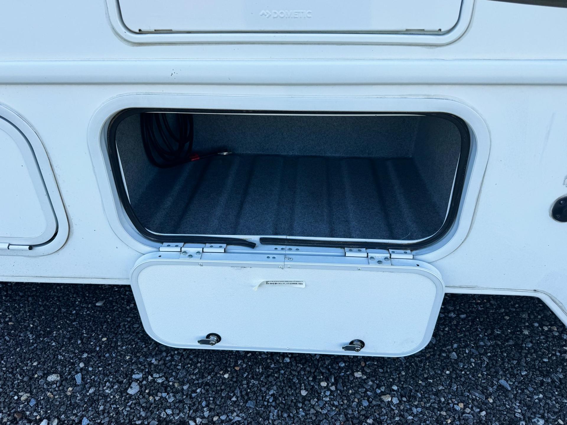 2019 Forest River 2019 Forest River Sunseeker - thumbnail 39
