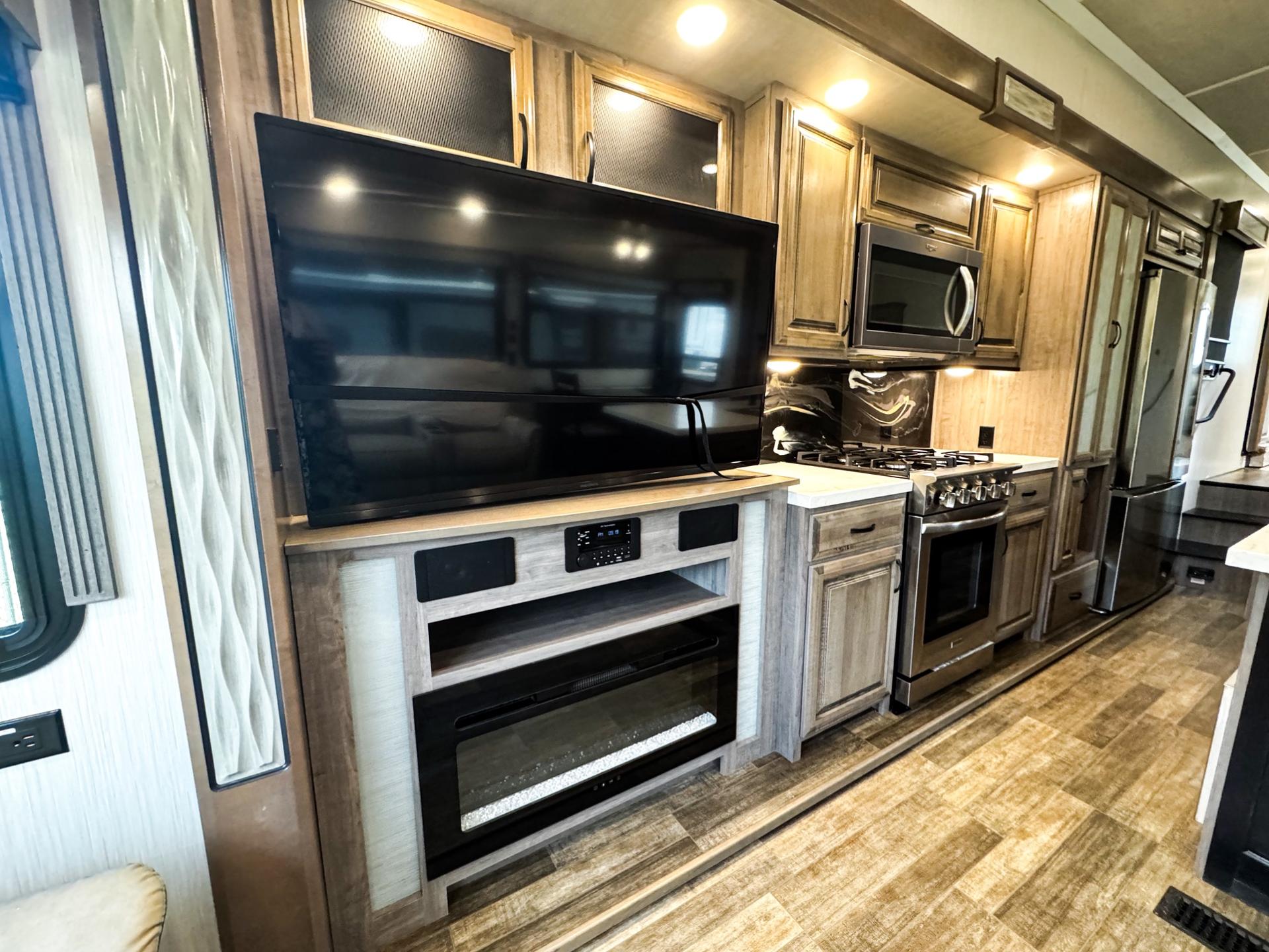 2021 Forest River 2021 Forest River Cedar Creek Champagne - thumbnail 7