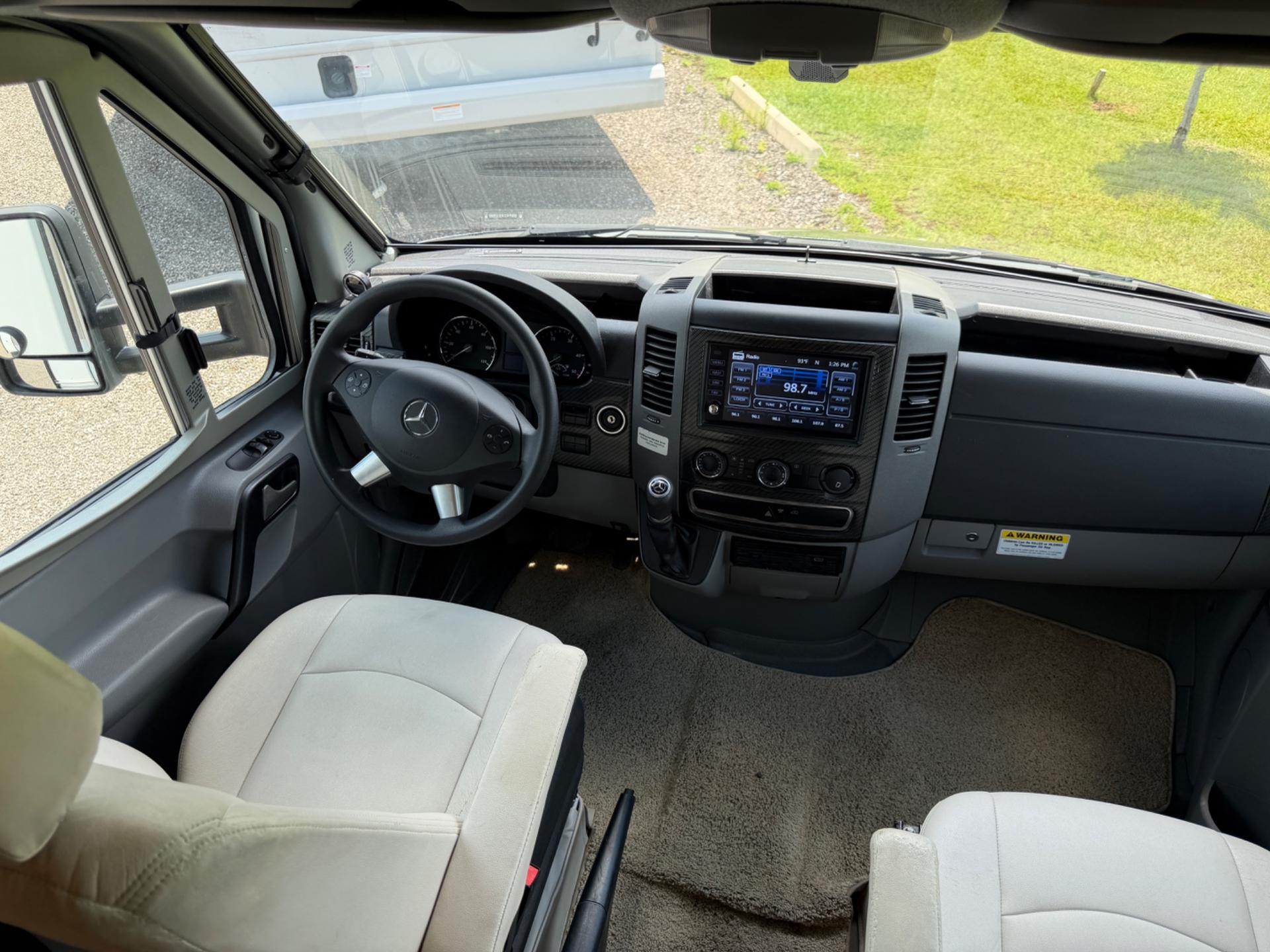 2018 Winnebago 2018 Winnebago View - thumbnail 21