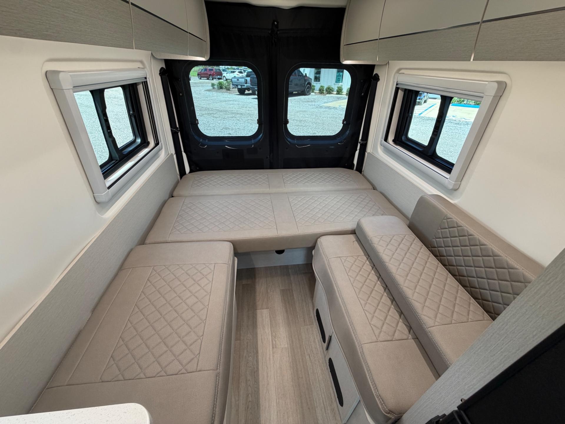 2027 Thor Motor Coach 2027 Thor Motor Coach Tellaro - thumbnail 21