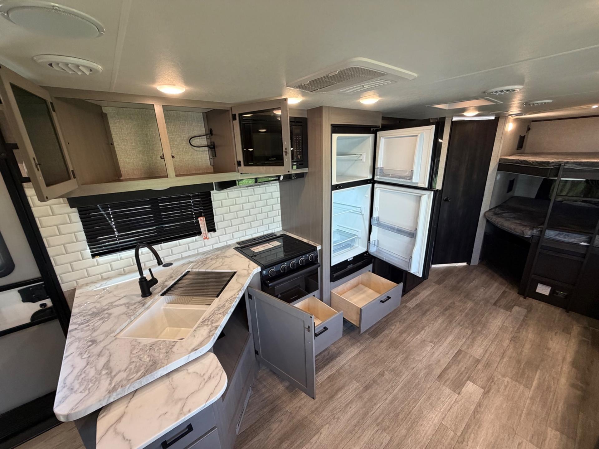 2023 Jayco 2023 Jayco Jay Feather - thumbnail 12