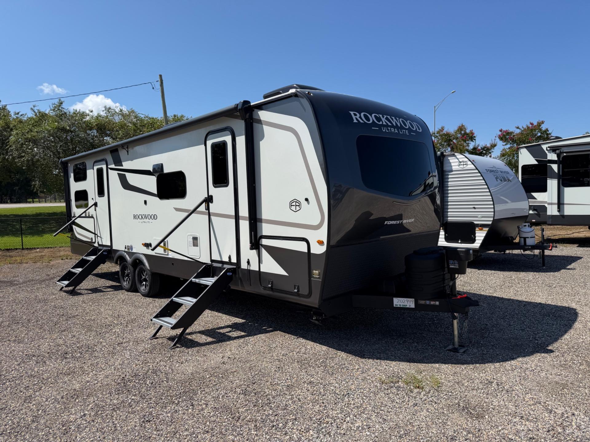 2027 Forest River Rockwood Ultra Lite 2706BH
