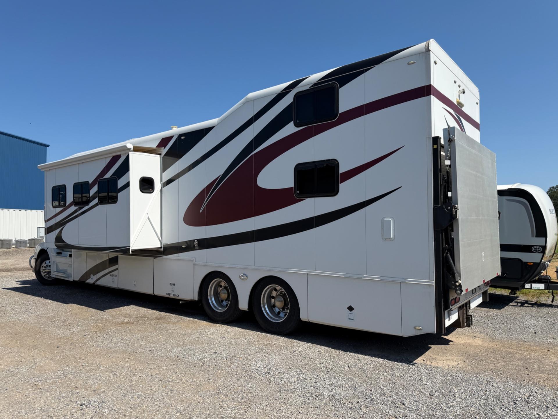 2014 ShowHauler 2014 ShowHauler M-24 - thumbnail 35