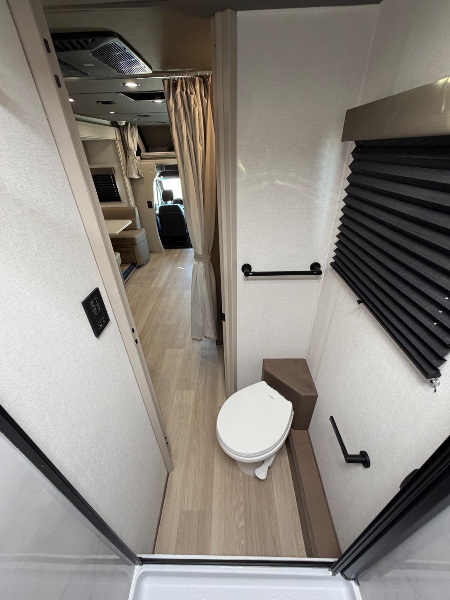 2027 Renegade RV 2027 Renegade RV Villagio - thumbnail 26
