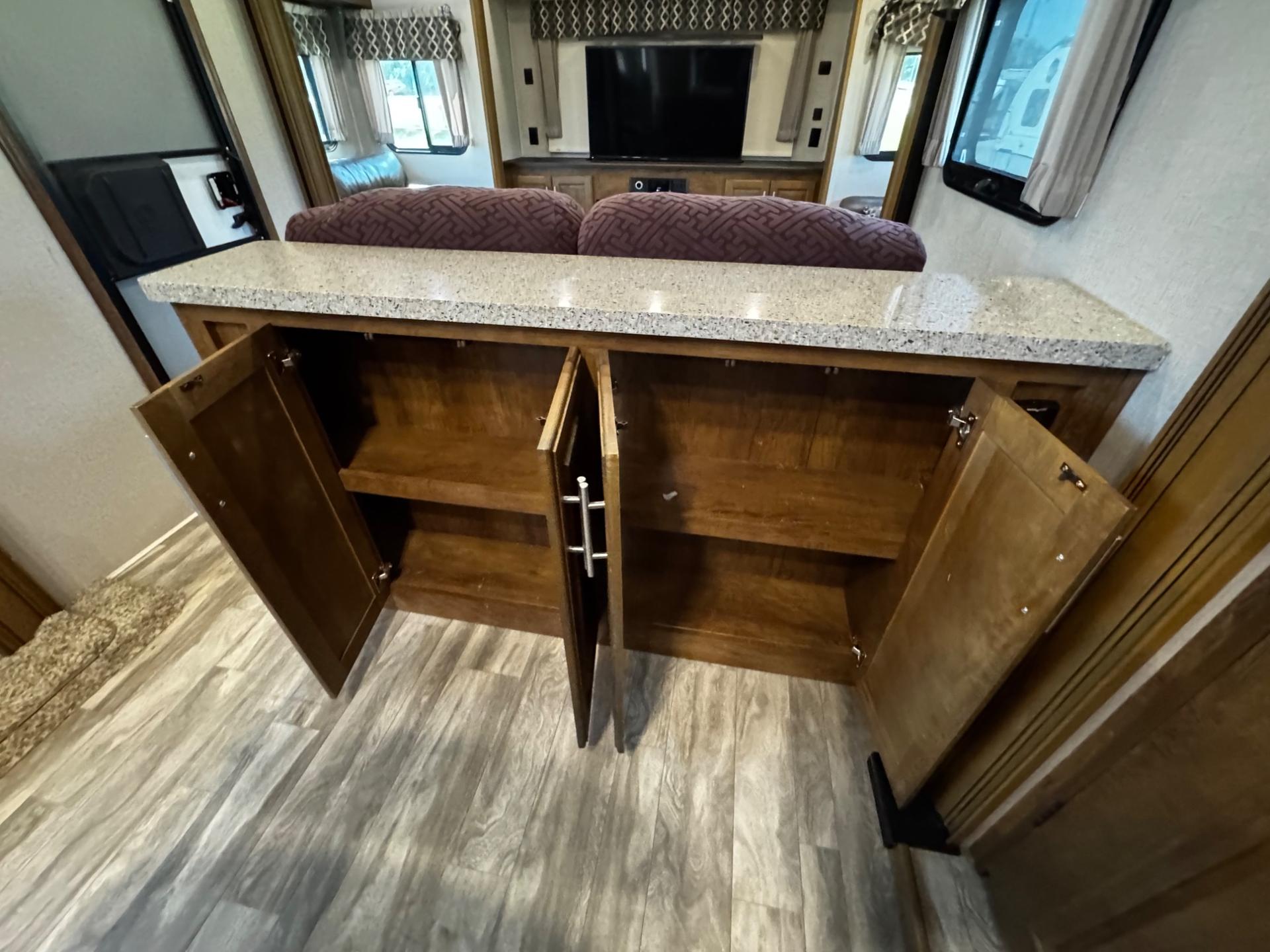 2019 Coachmen 2019 Coachmen Brookstone - thumbnail 9