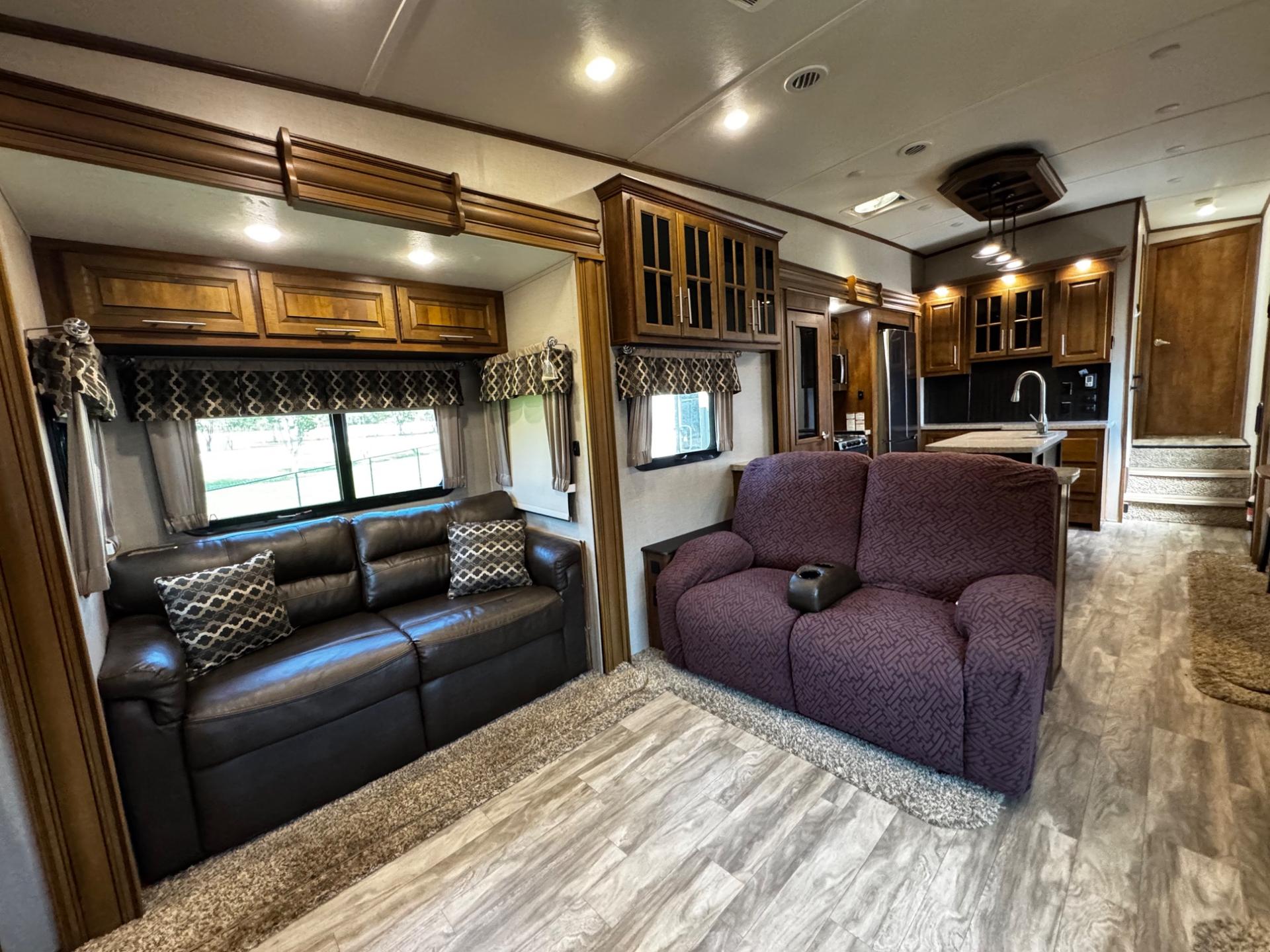 2019 Coachmen 2019 Coachmen Brookstone - thumbnail 14