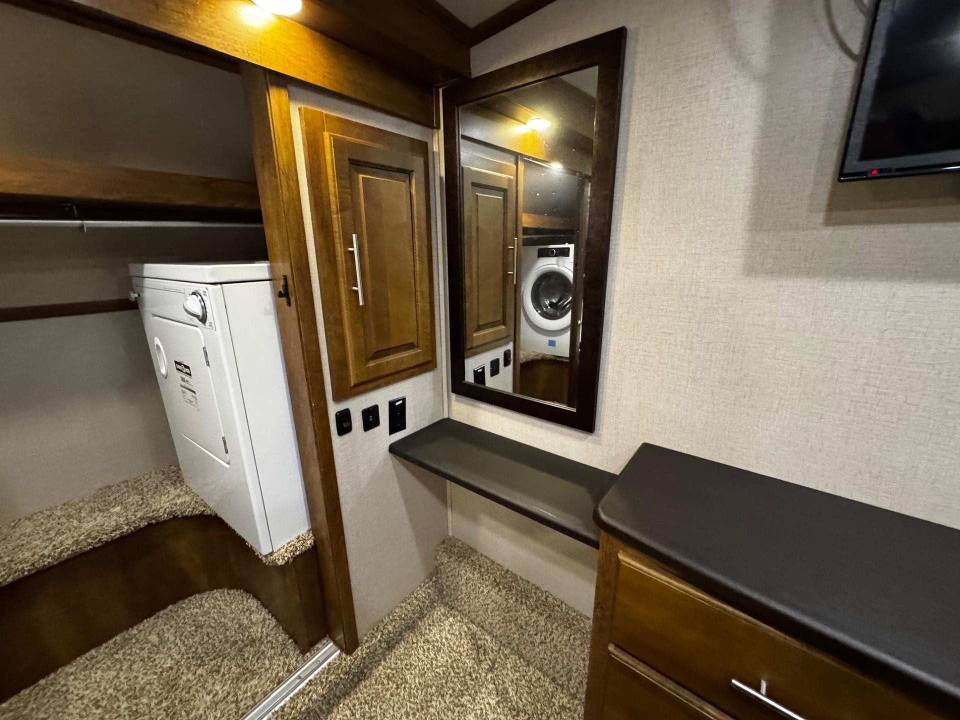 2019 Coachmen 2019 Coachmen Brookstone - thumbnail 24