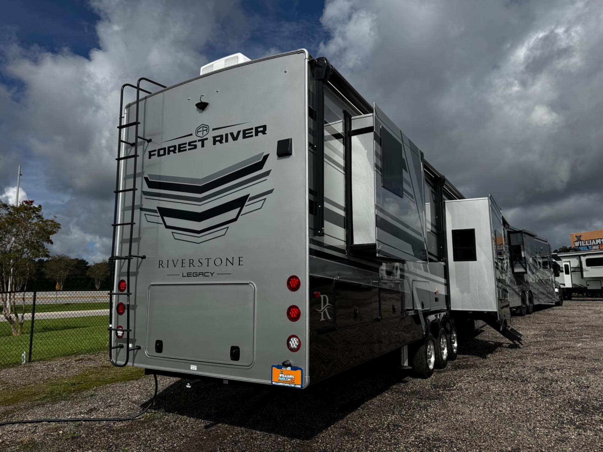 2027 Forest River 2027 Forest River Riverstone Legacy - thumbnail 46