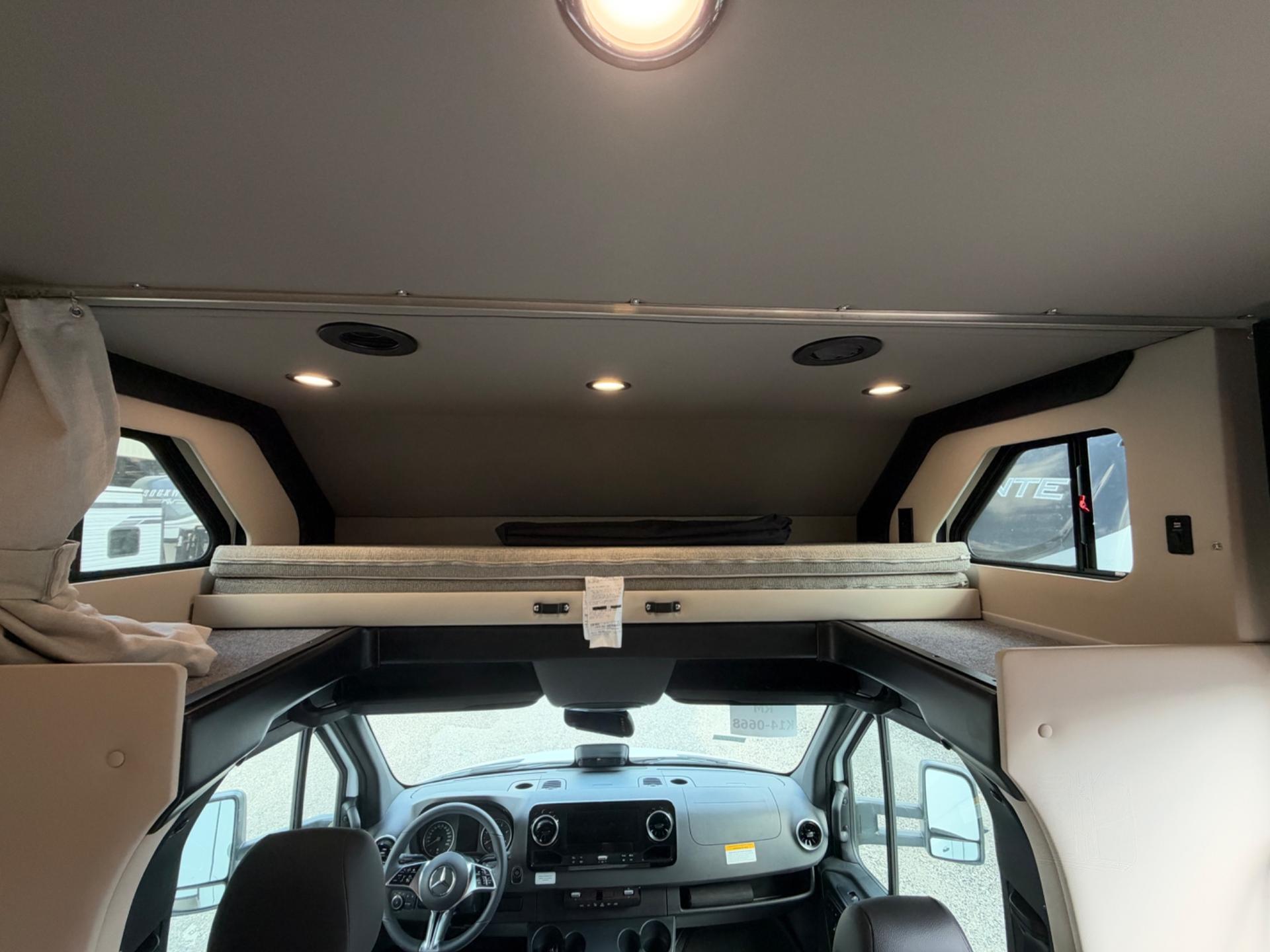 2027 Renegade RV 2027 Renegade RV Villagio - thumbnail 14