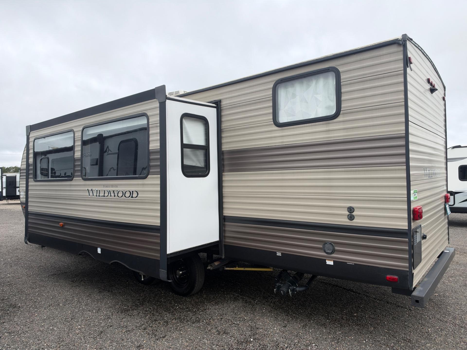 2020 Forest River 2020 Forest River Wildwood - thumbnail 32