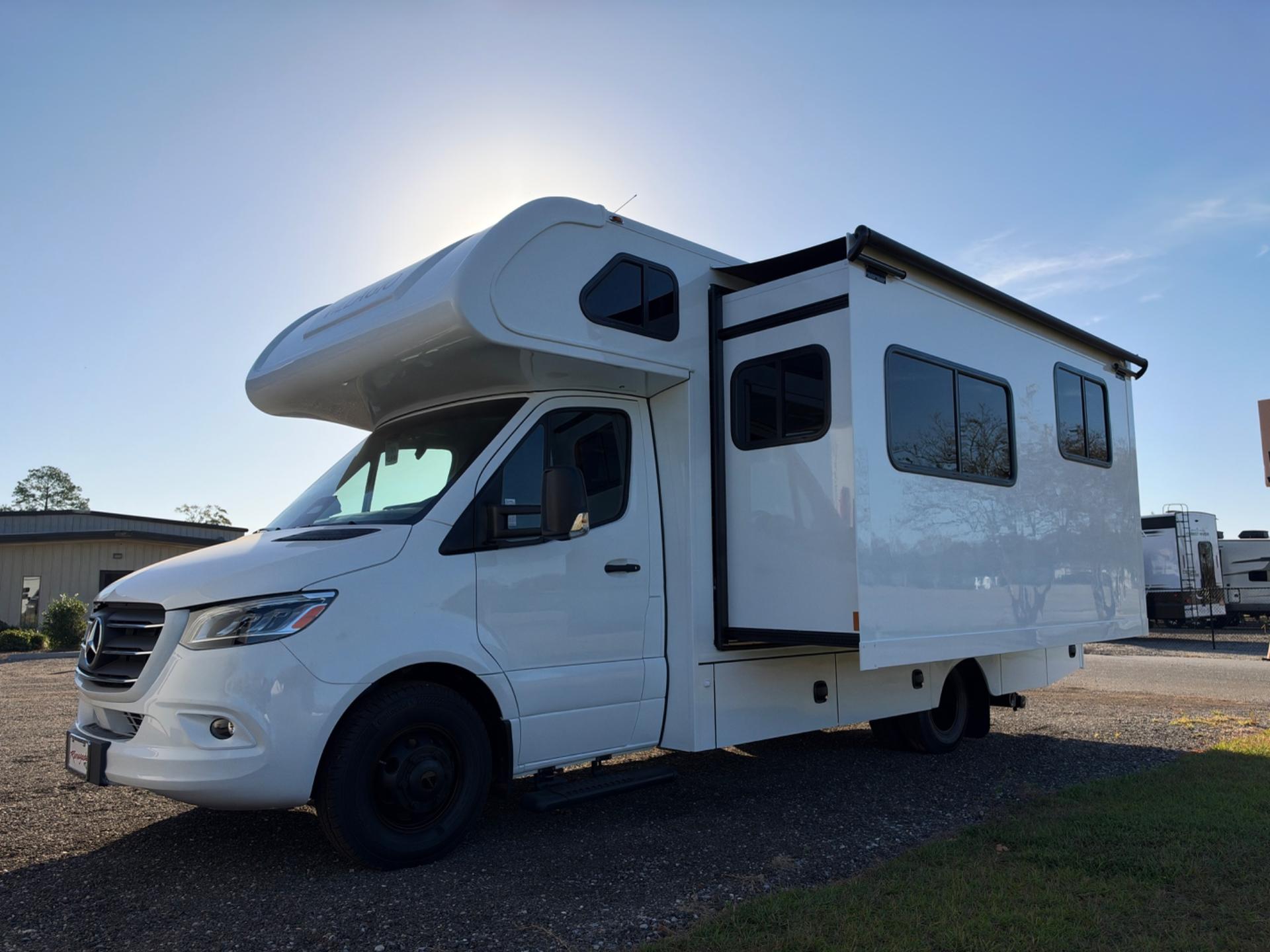 2027 Renegade RV 2027 Renegade RV Villagio - thumbnail 20