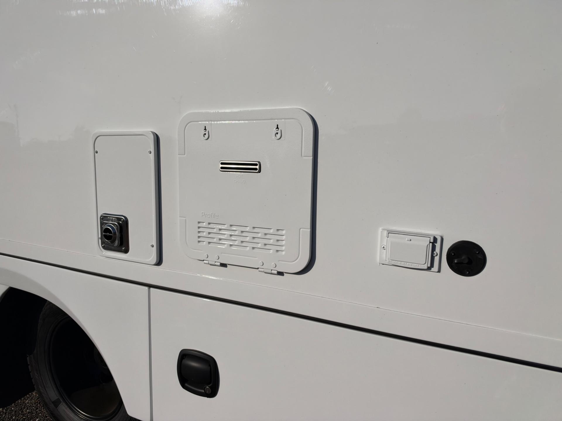 2027 Renegade RV 2027 Renegade RV Villagio - thumbnail 24