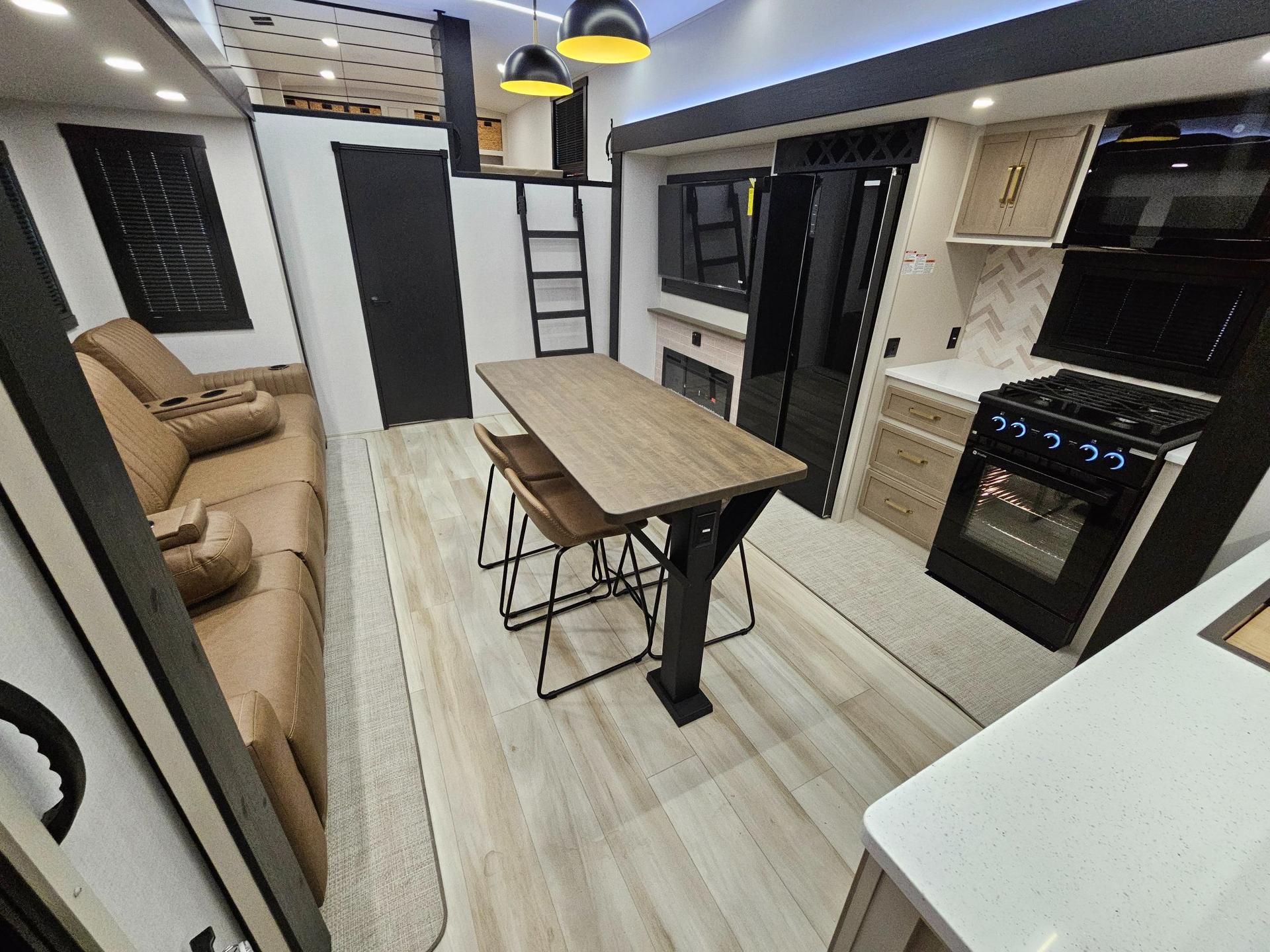 2026 Forest River RV 2026 Forest River RV Wildwood Heritage Glen - thumbnail 41