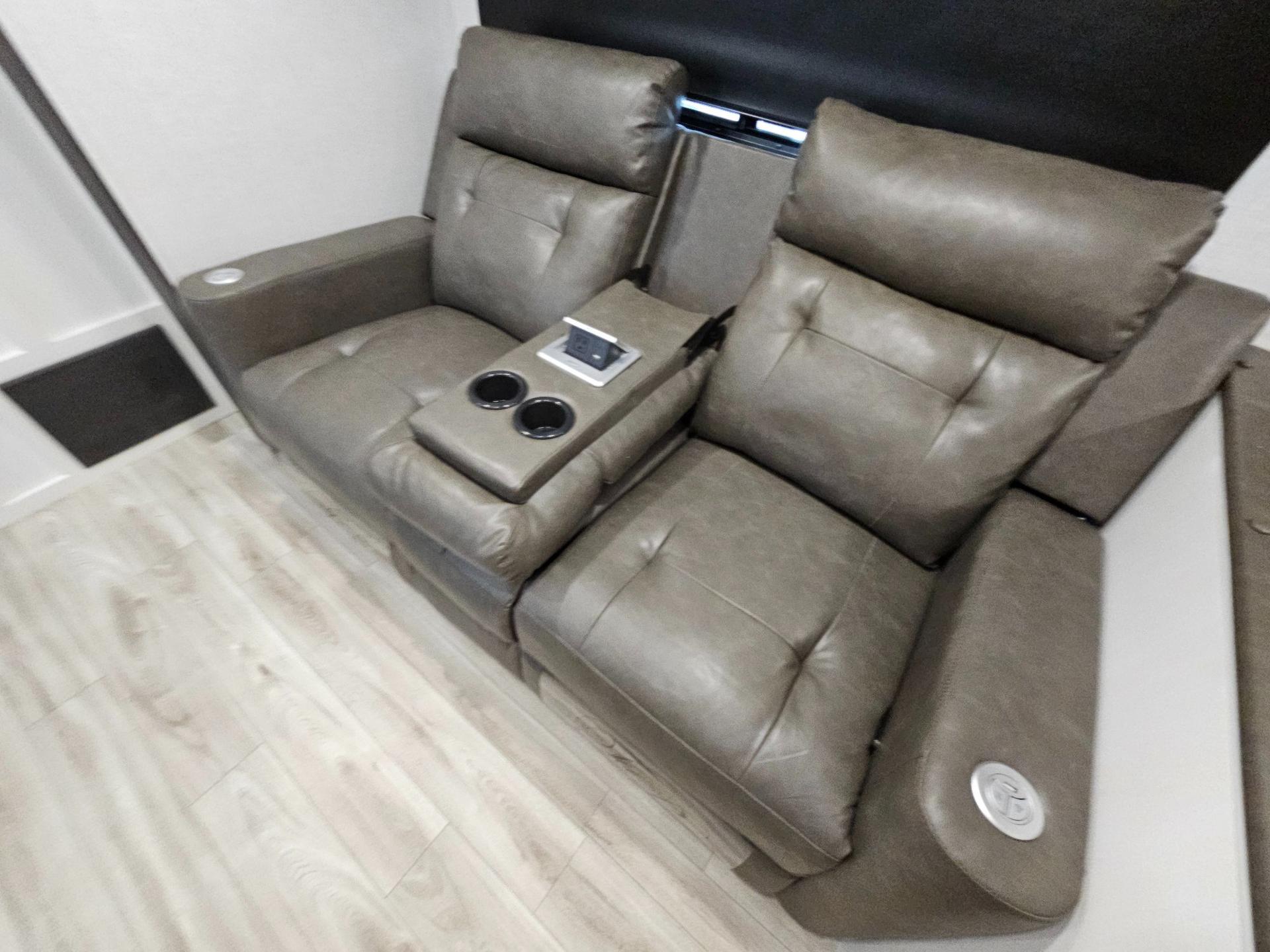 2026 Venture RV 2026 Venture RV Stratus - thumbnail 6