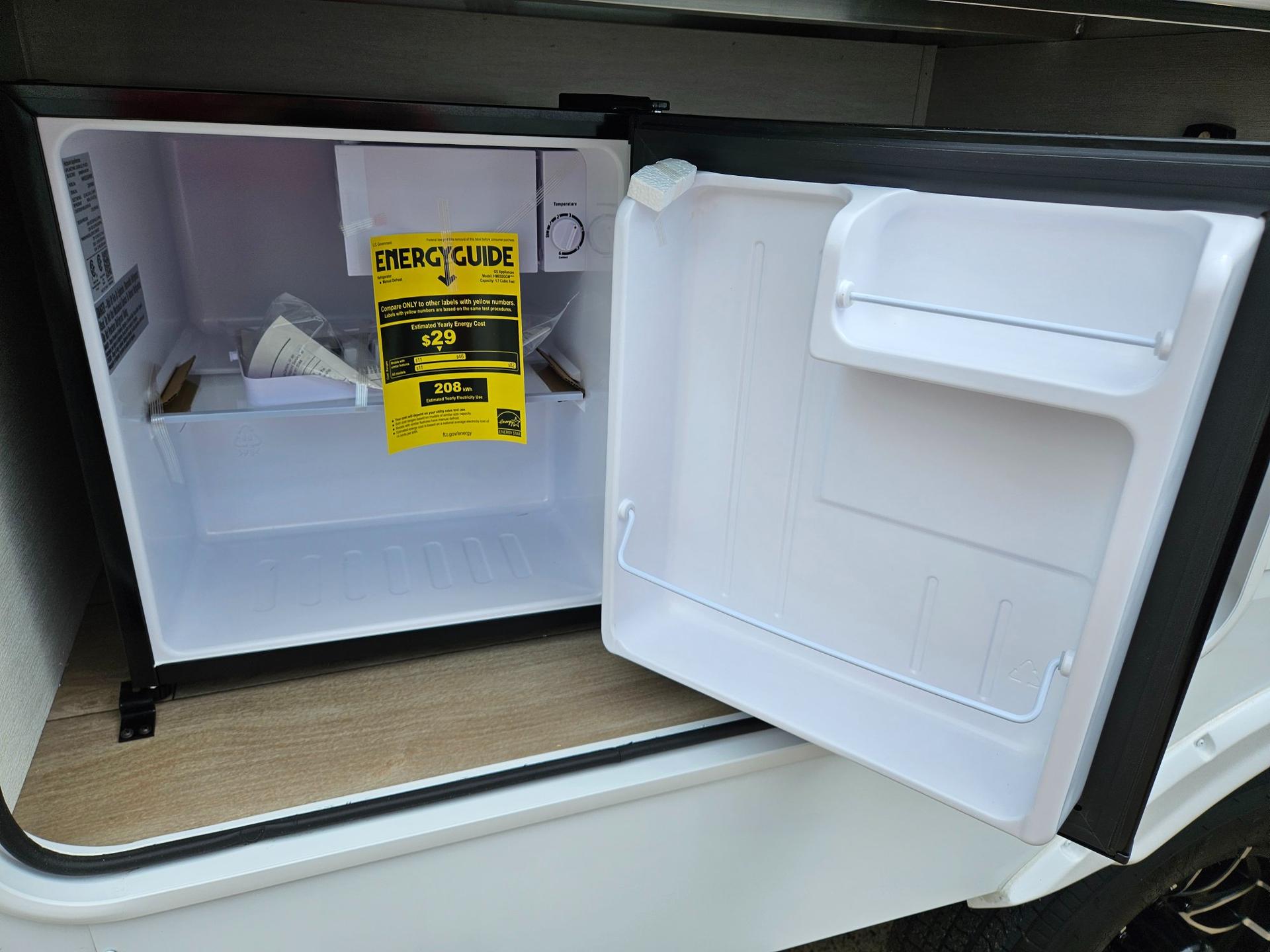 2026 Cherokee 2026 Cherokee Arctic Wolf Suite - thumbnail 38